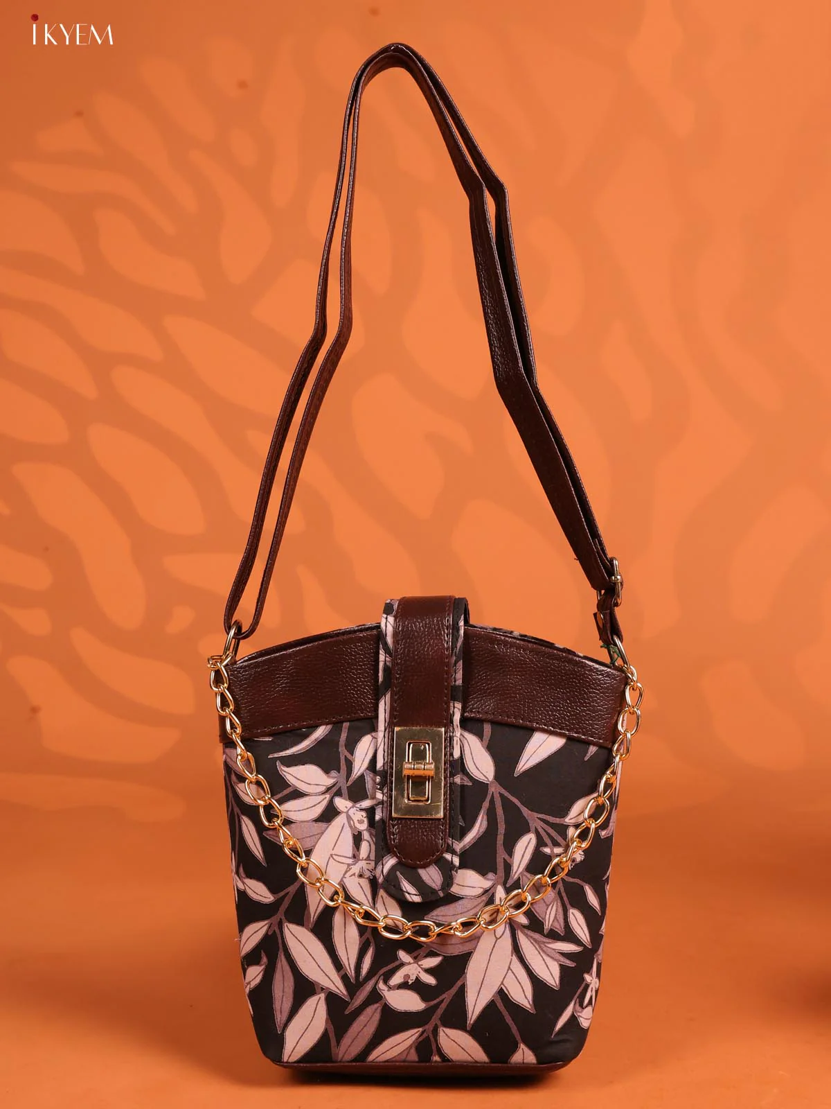Printed Floral Cotton Leather Sling -Black - KD26977 - Image 4