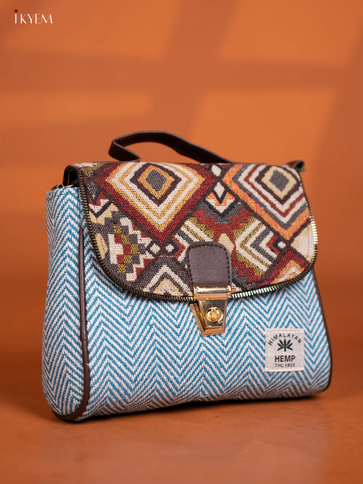 Jacquard Leather Sling bag with Printed Gusset & Flap- Sky Blue - KD27007 - Image 2