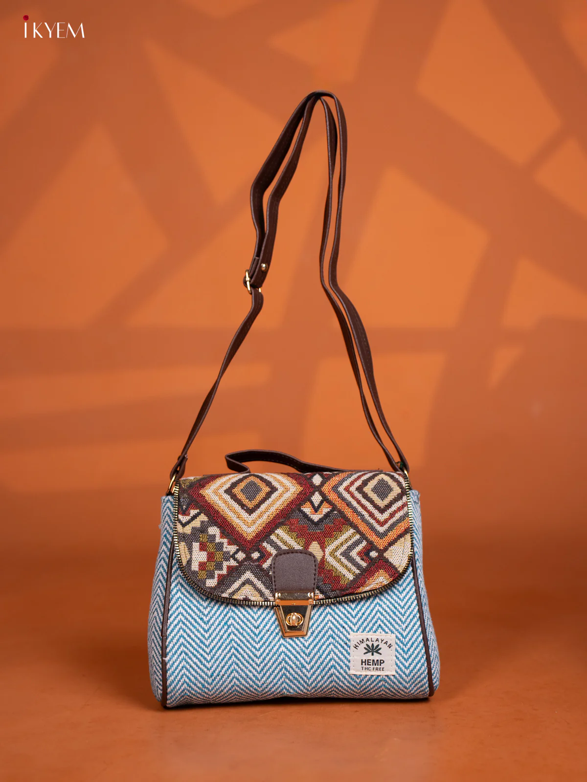 Jacquard Leather Sling bag with Printed Gusset & Flap- Sky Blue - KD27007 - Image 5