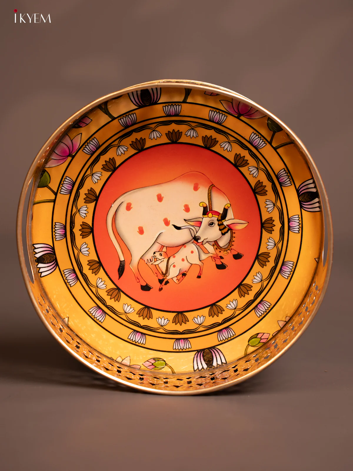Metal Digital Pichwai tray cow & calf - 8 Inch - yellow - KE14113 - Image 2
