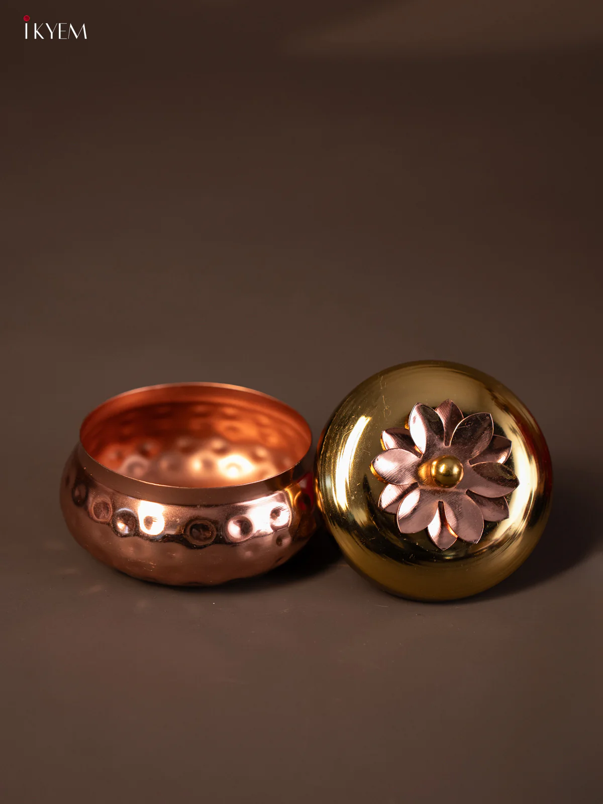 Copper Round dry fruit box - KE14131 - Image 3