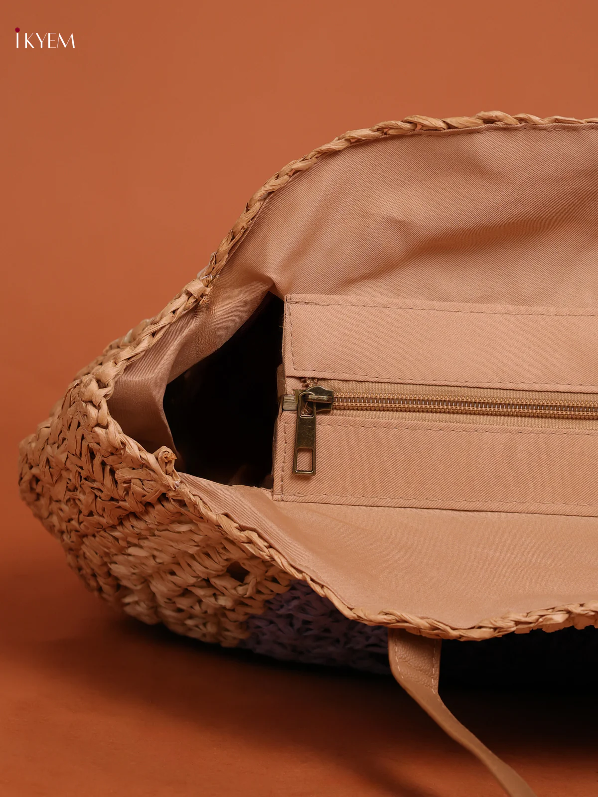 Round Beach Shoulder Bag with zipper - KE16112 - Image 3