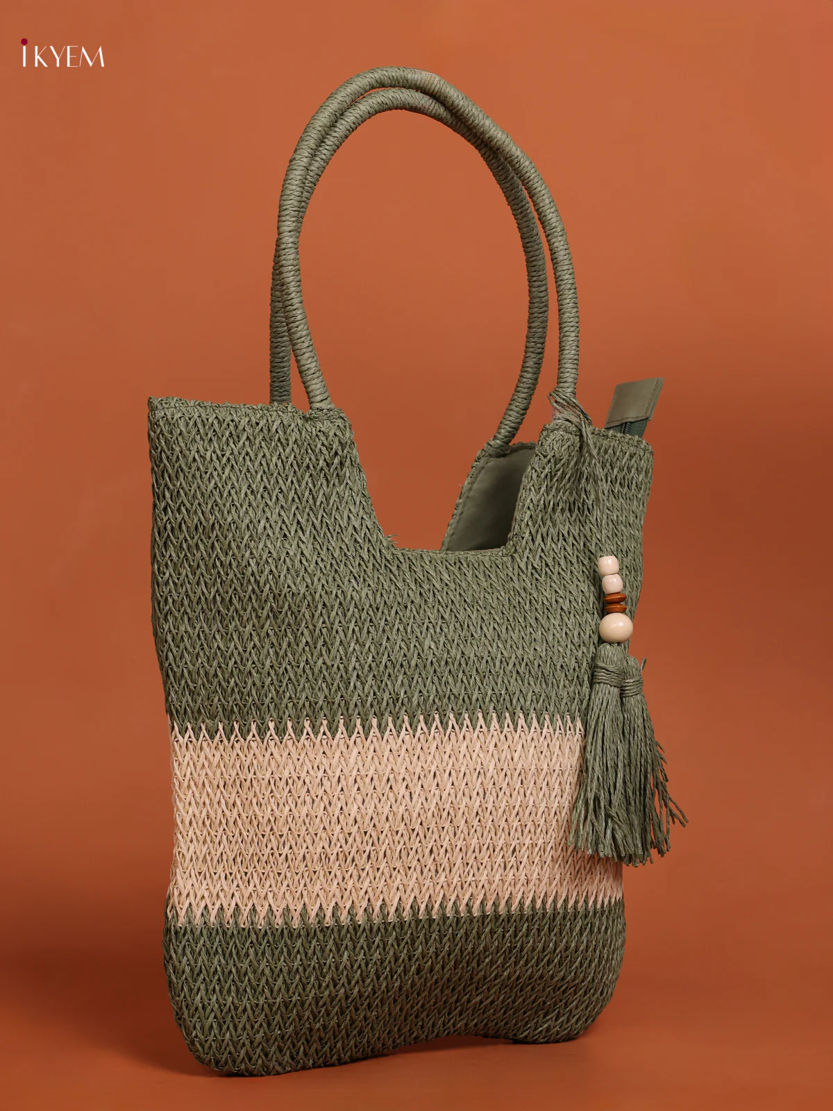Beach Shoulder Bag with zipper - green - Image 2