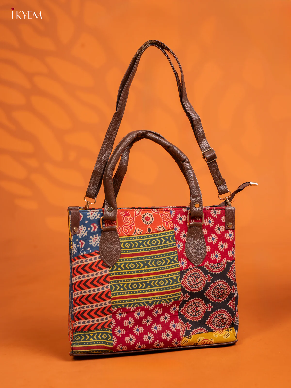Rajasthan Patchwork Printed Shoulder bag - KE16152