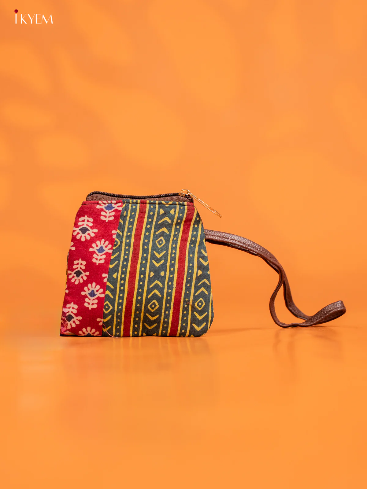 Rajasthan Patchwork Printed Shoulder bag - KE16152 - Image 4