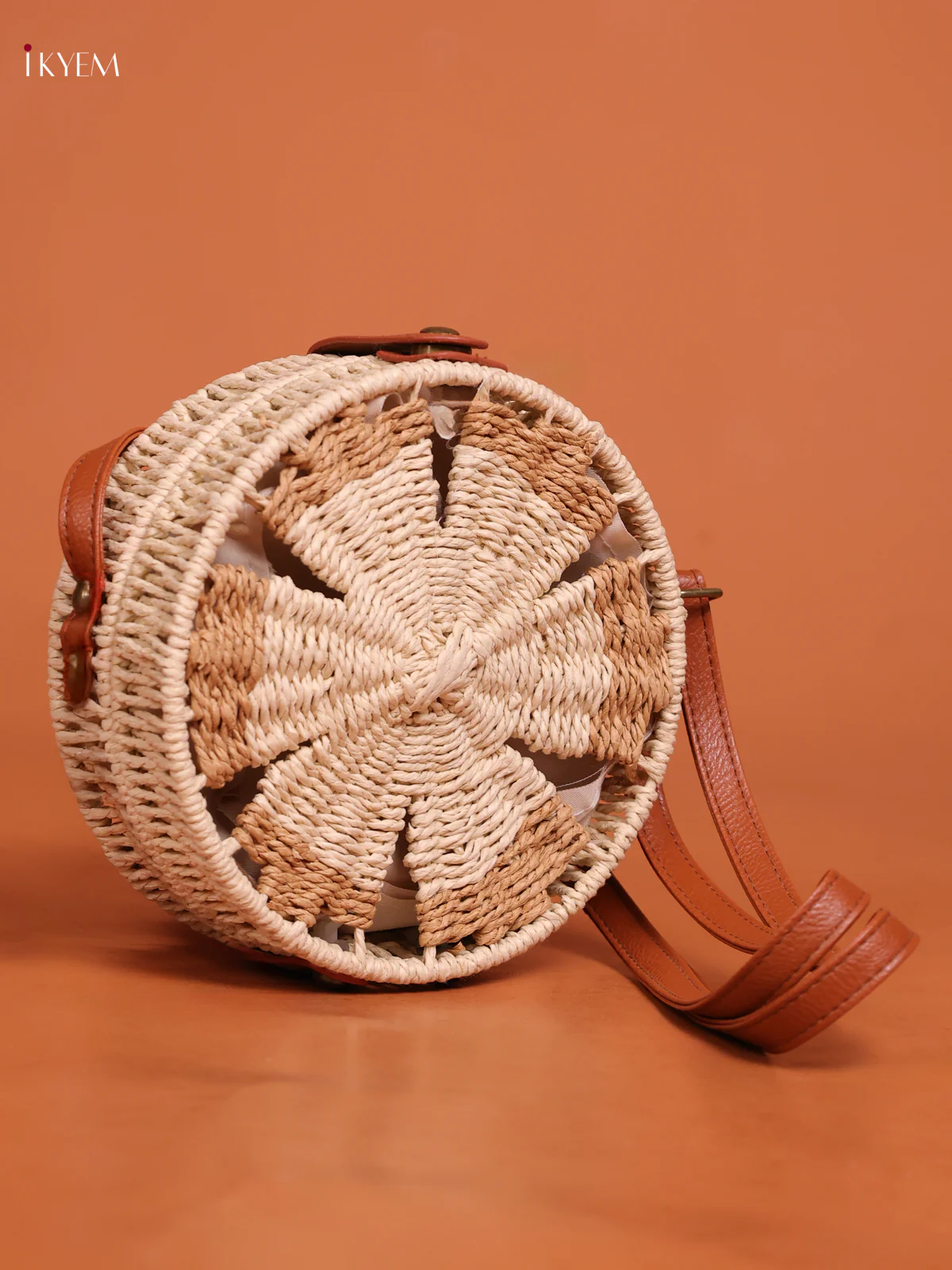 Trendy Round Jute Sling Bag Brown - Image 2