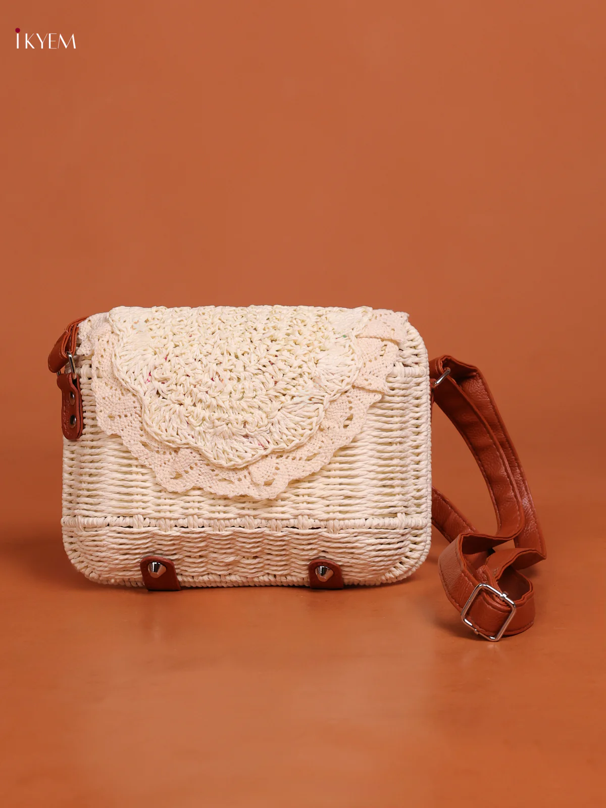 Braided Pattren Sling Bag  White