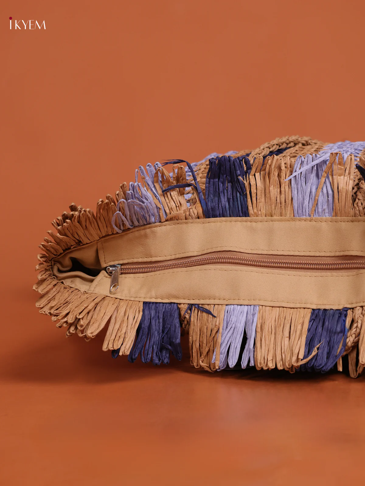 Thatch Beach Hand Bag - Blue - KE16193 - Image 3