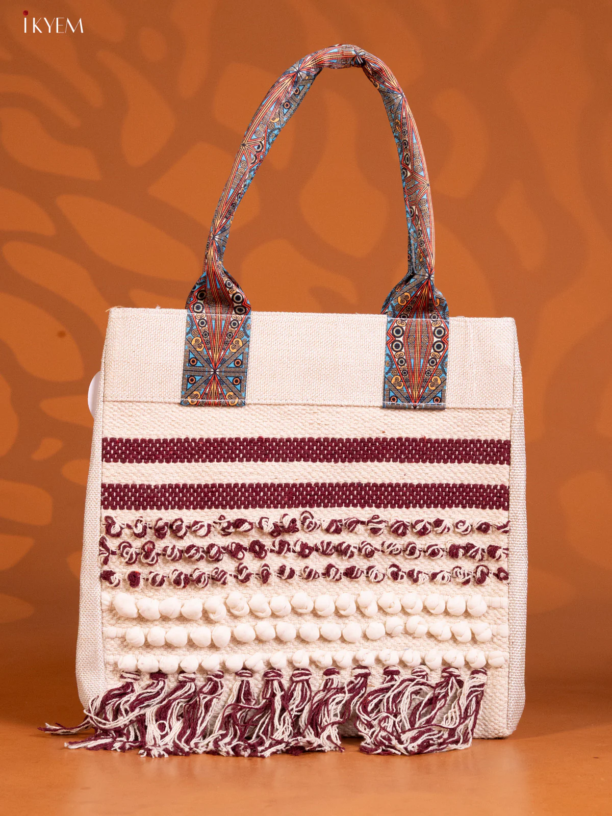 Jacquard Pattern Handbag with 2 compartments - Maroon- KE16246
