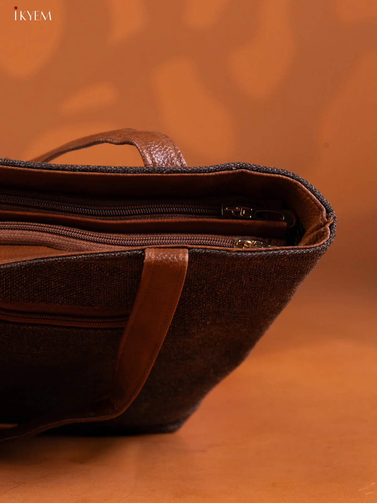 Jacquard Ikat Design Handbag 3 compartments - Coffee Brown - KE16318 - Image 3