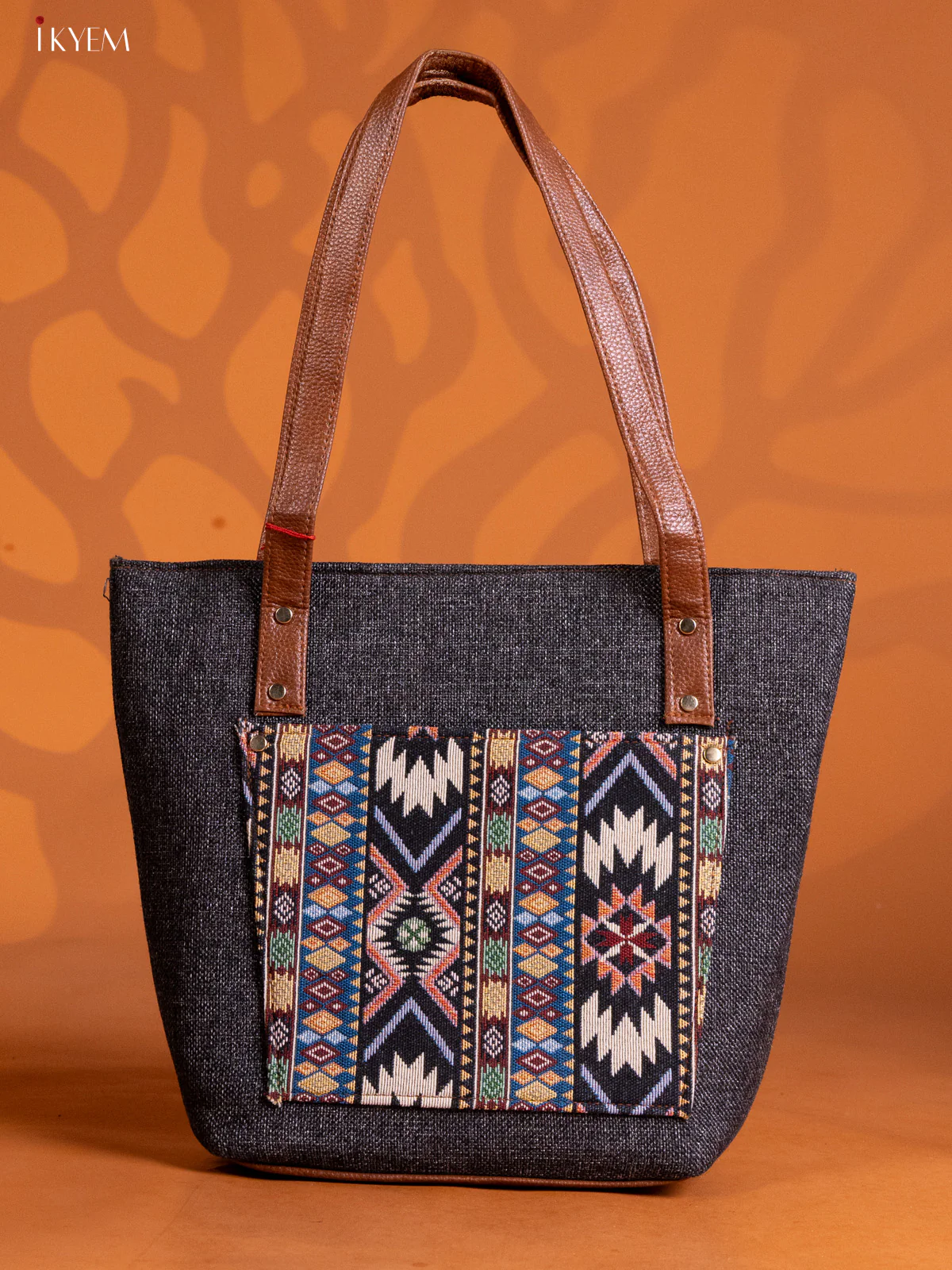 Jacquard Ikat Design Handbag 3 compartments - Grey - KE16320