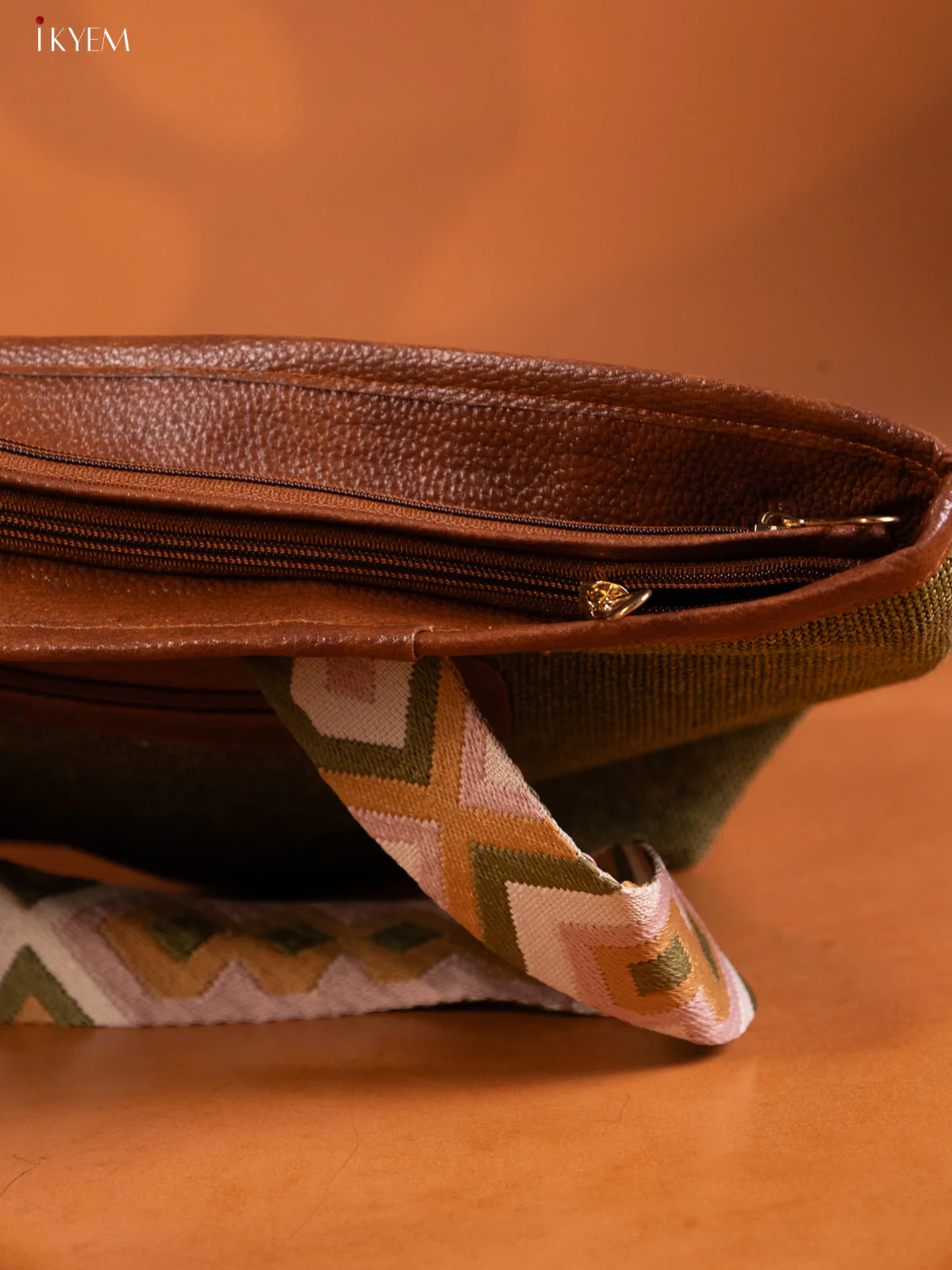 Jute Ajrakh Design Handbag & Leather Sling with1 Compartment & 1 Coin pouch - Blue - KE16348 - Image 3
