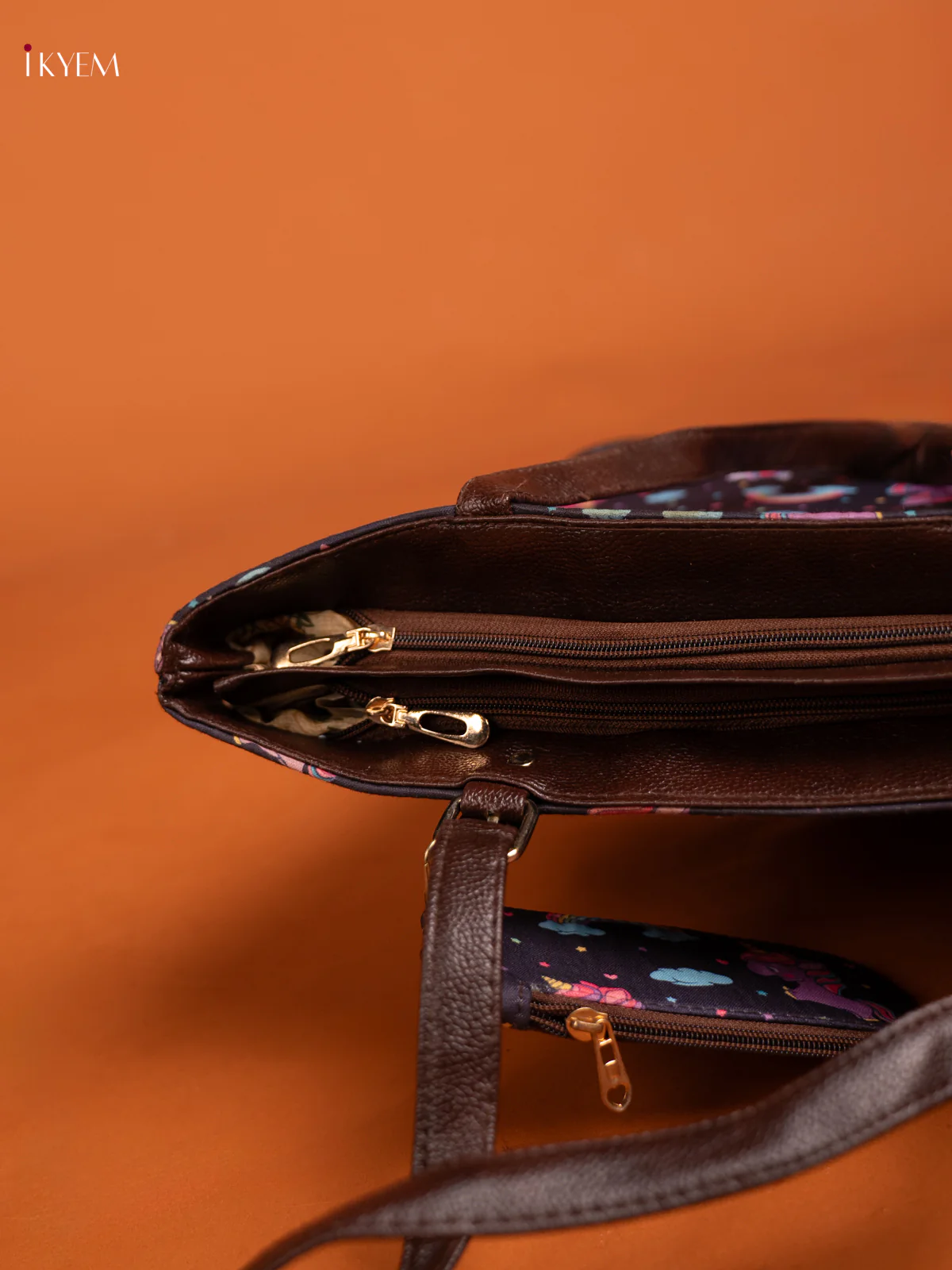Unicorn print Handbag &amp; pouch with 3 Compartments - KE16377 - Image 4