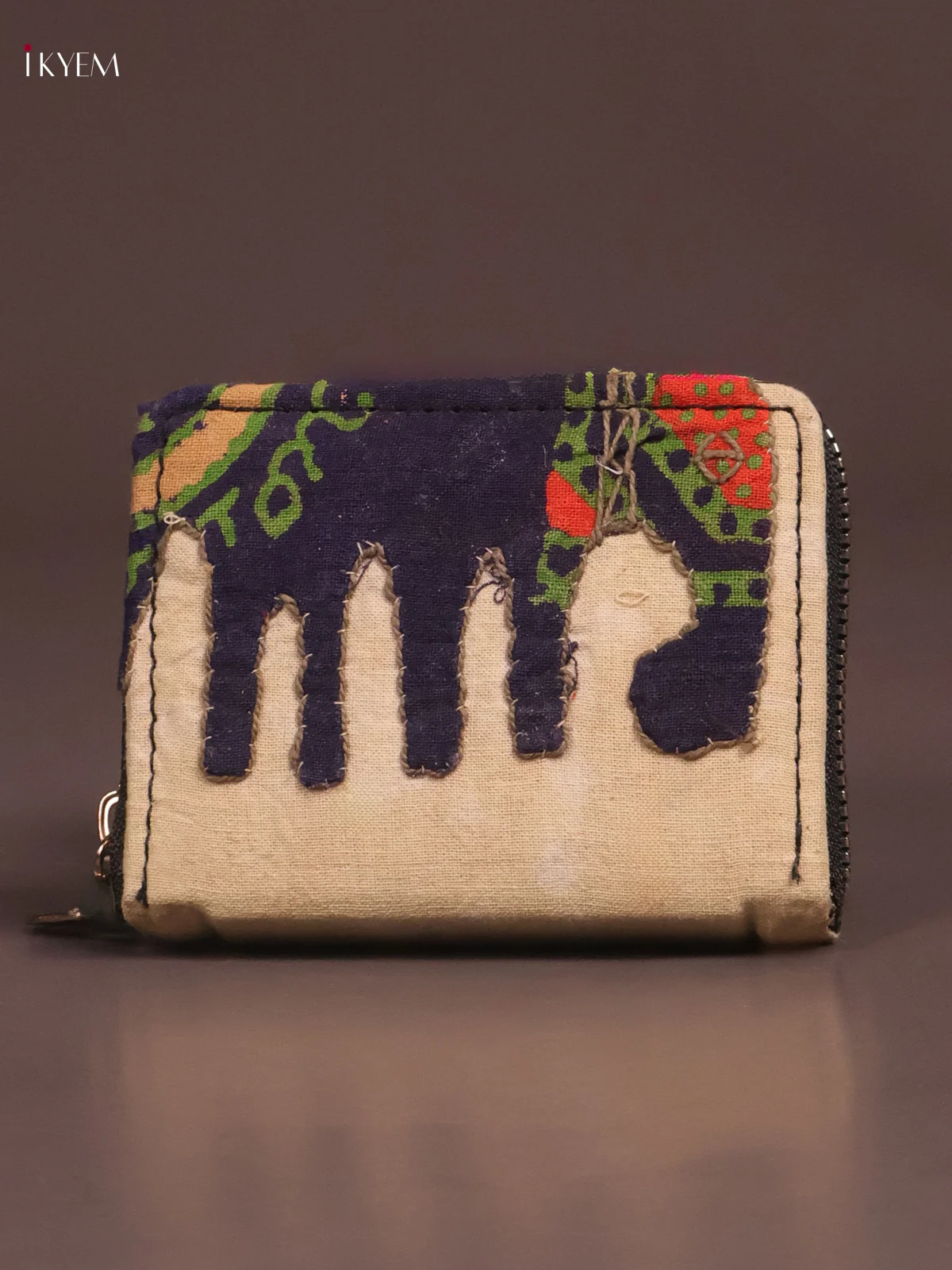 Embroidery Small Wallet - Beige with Navy Blue - KE21227