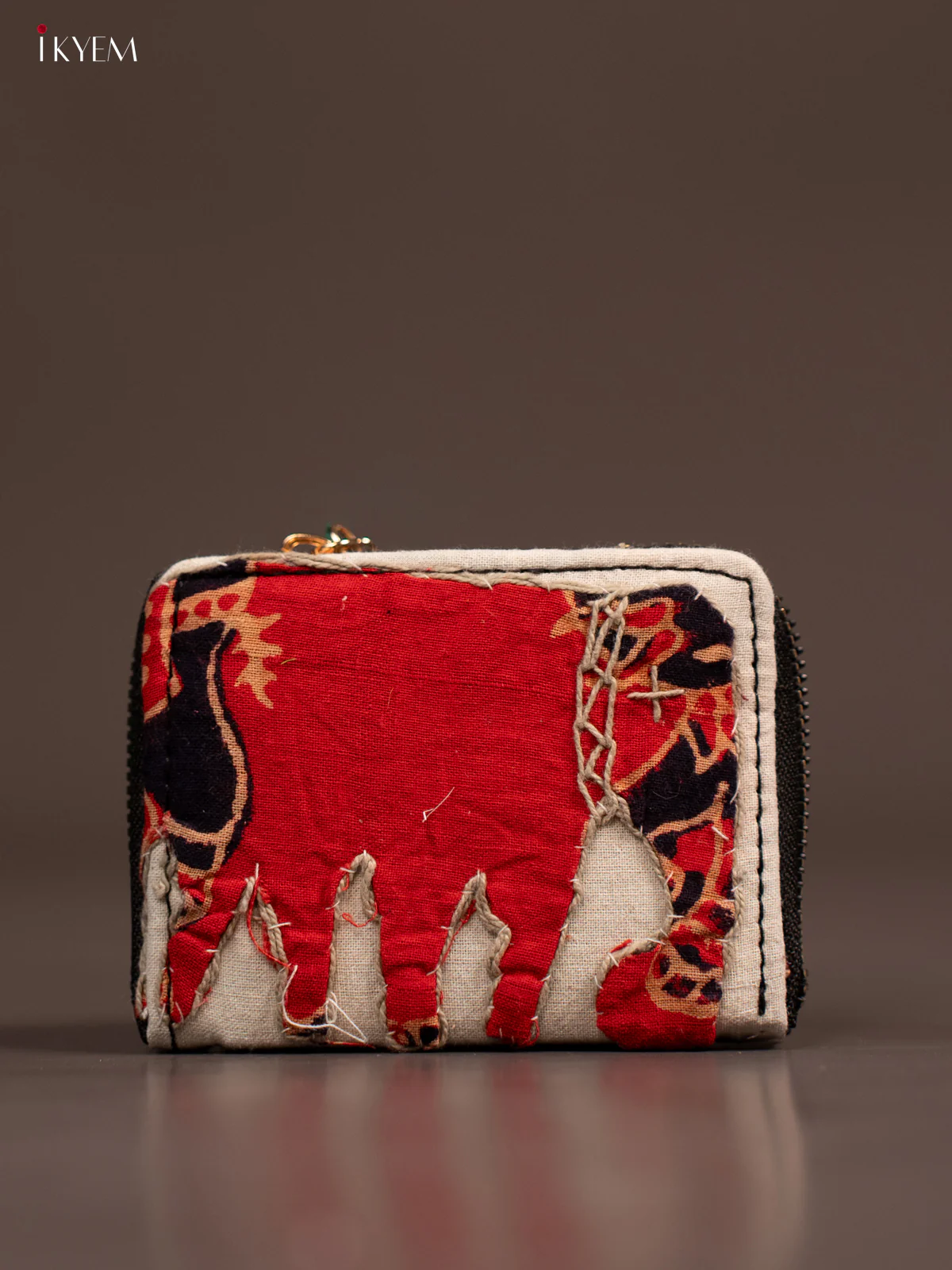 Embroidery Small Wallet - White with red - KE21228