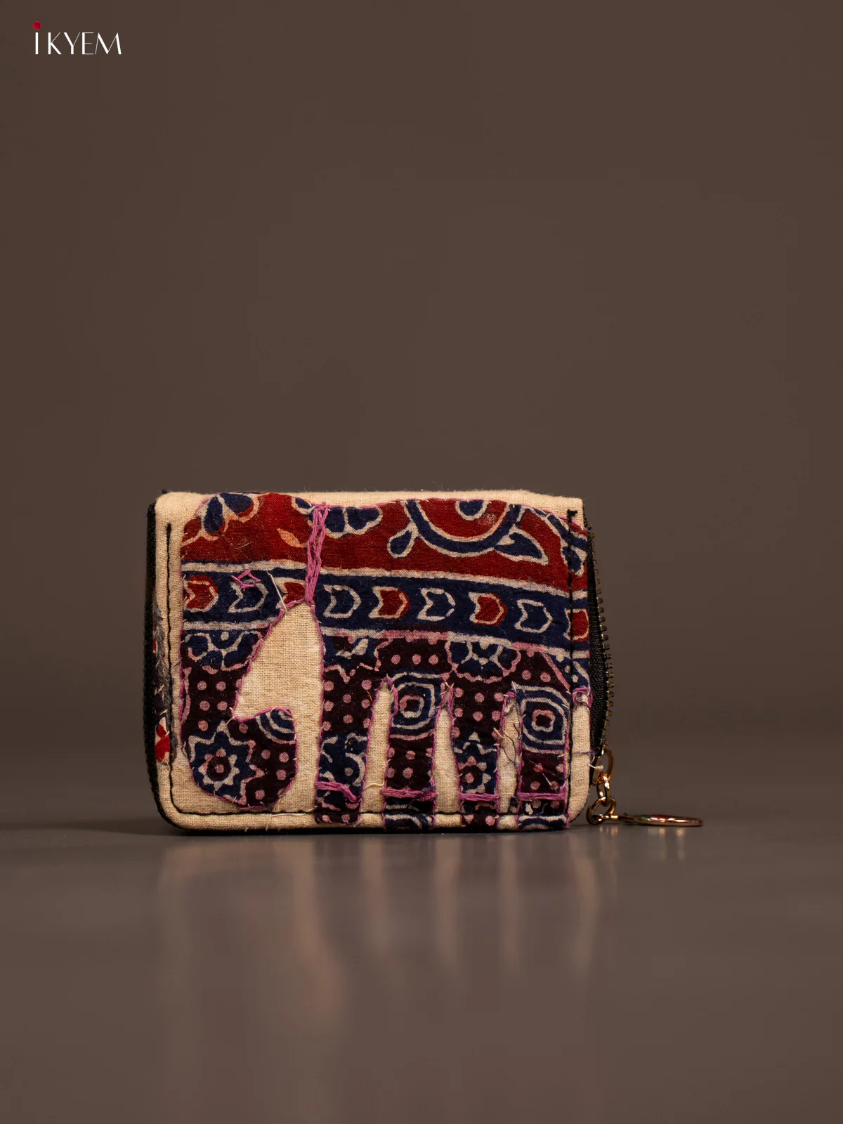 Embroidery Small Wallet - Sandal with Navy blue - KE21239
