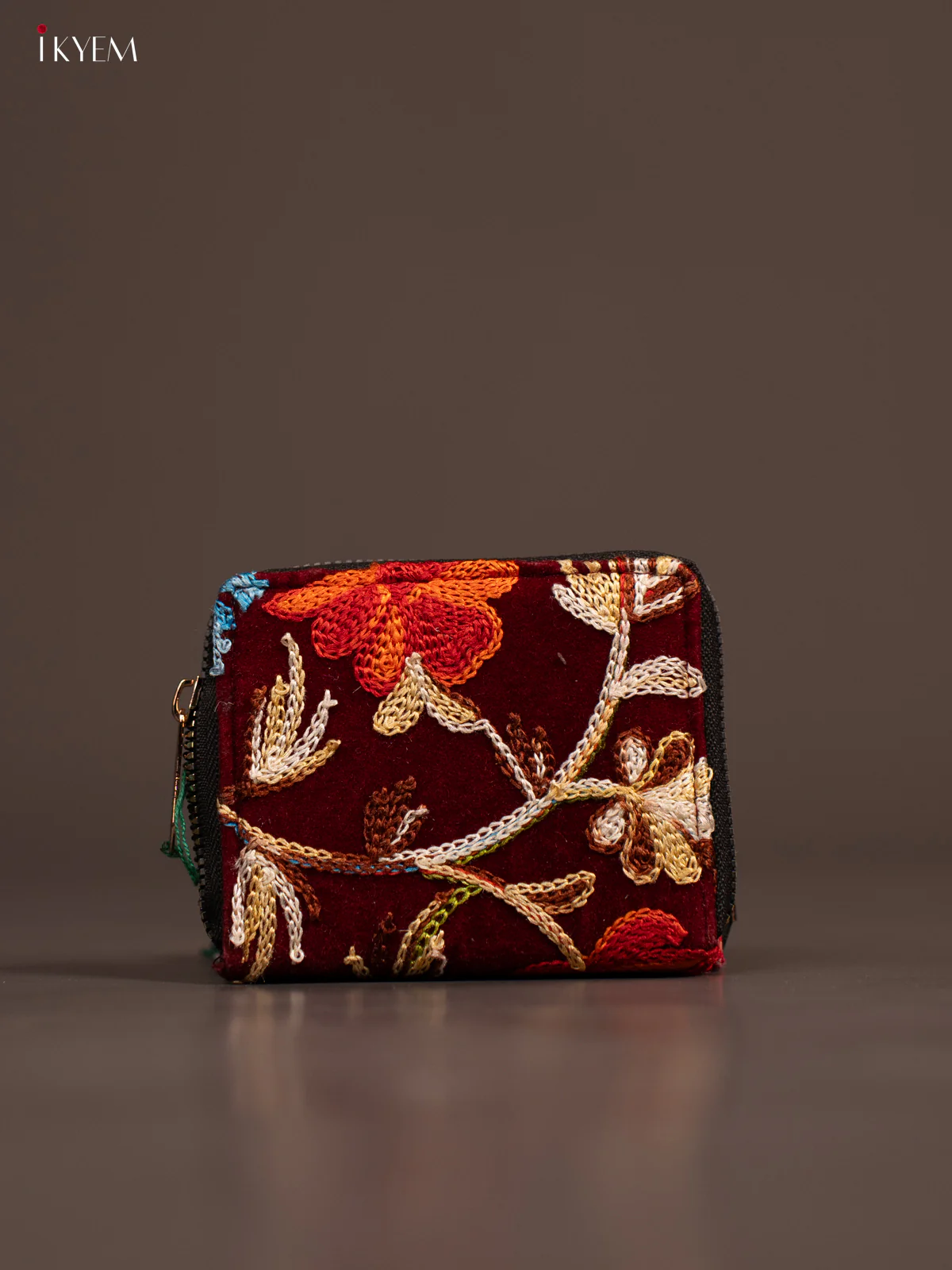 Embroidery Small Wallet - Maroon - KE21244