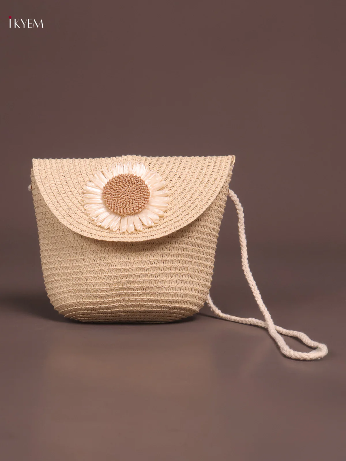 Flap Beach Bag Floral Design Cream
