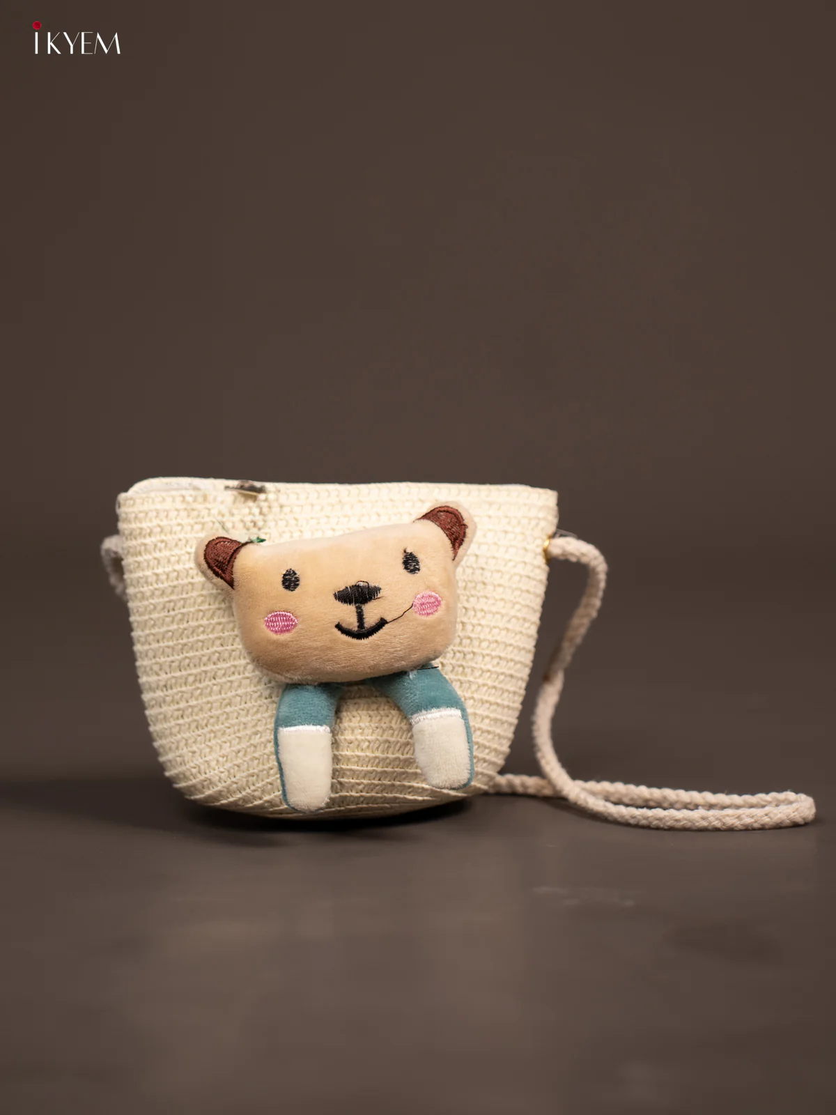 Beach Sling Bag For kids - white - KE21337