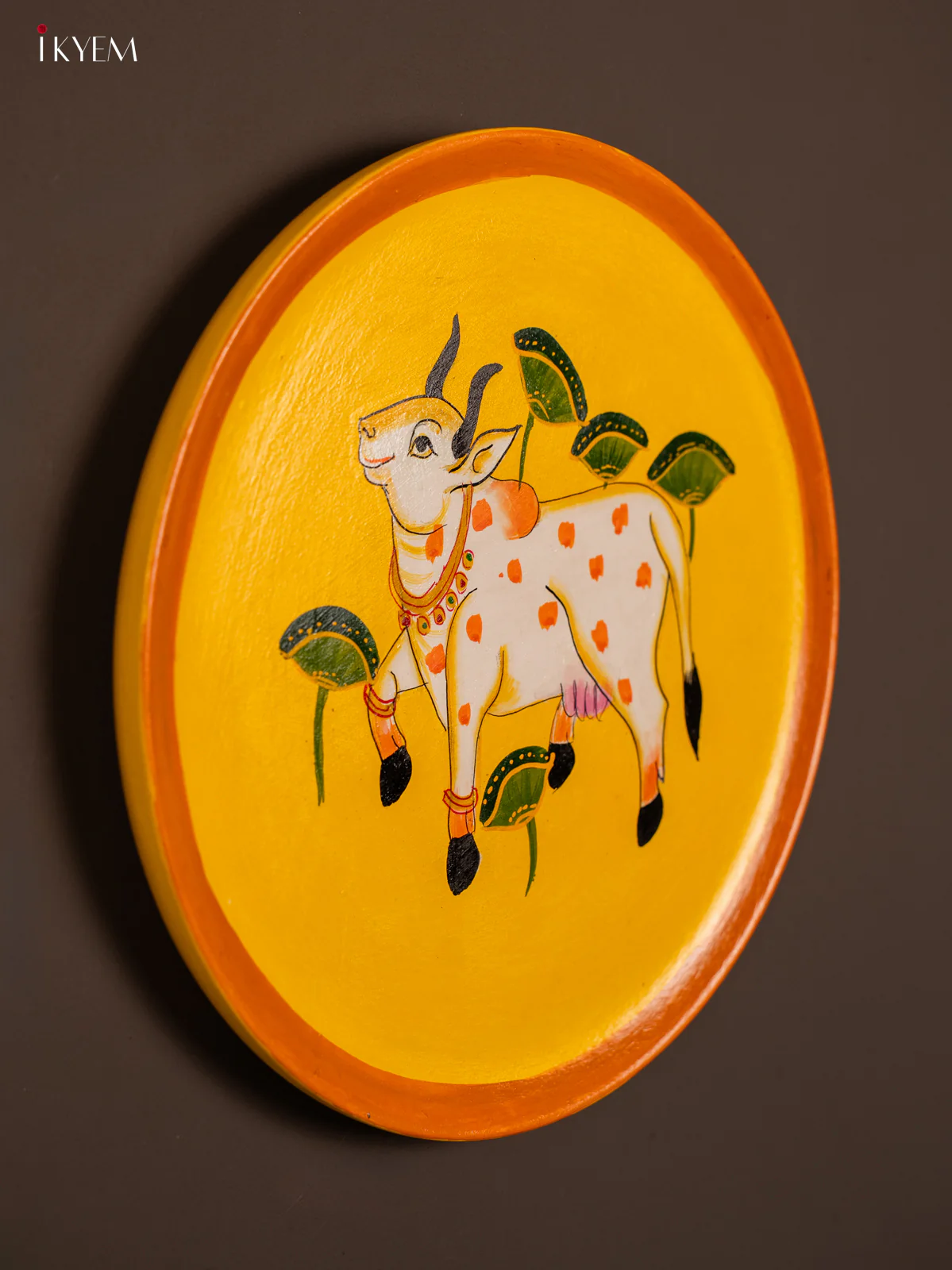 Wooden Hand painted Wall Hanging Plate - Cow - KE31136 - Image 2