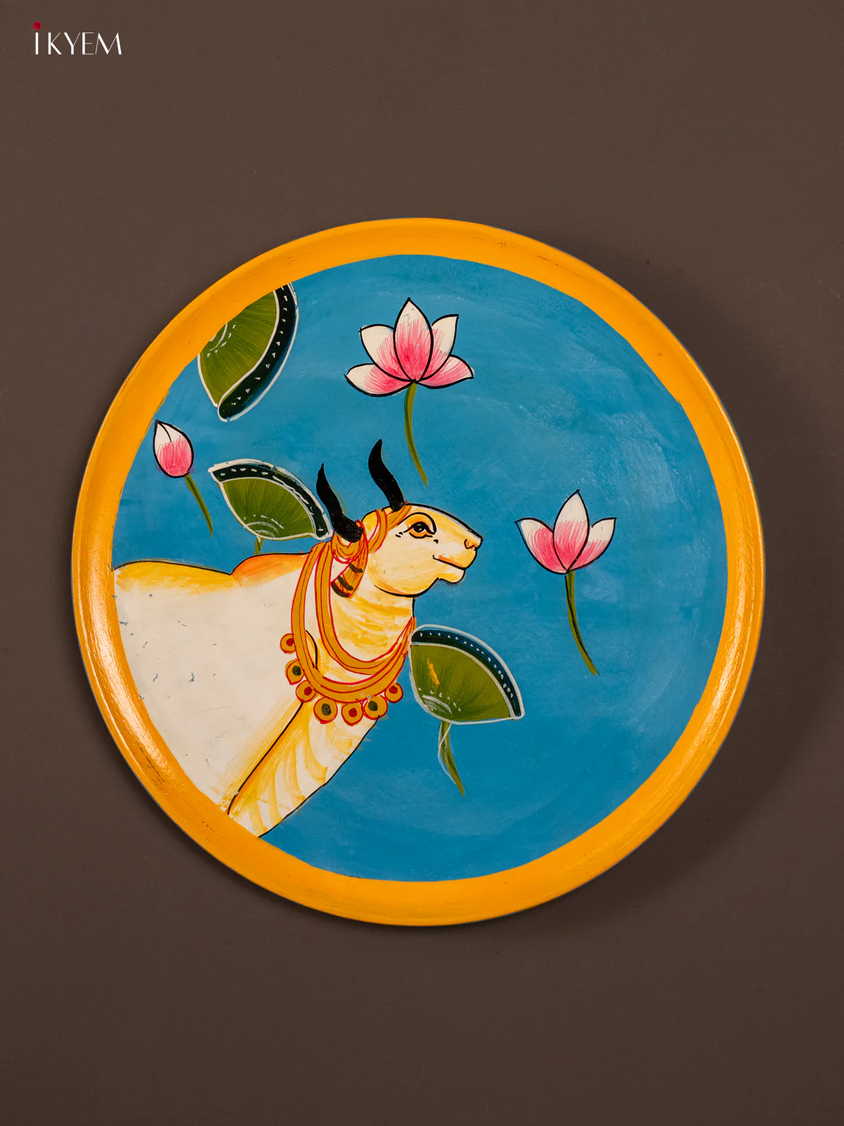 Wooden Hand painted Wall Hanging Plate - Cow - KE31141