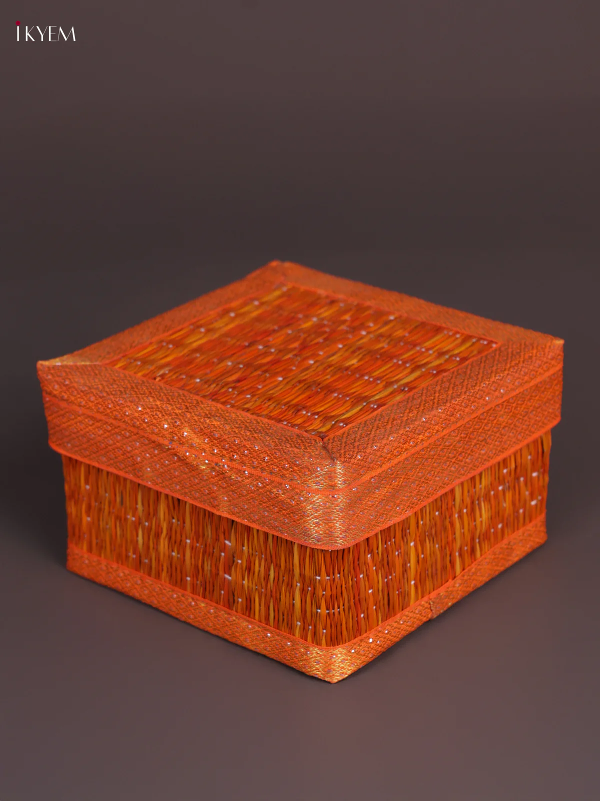 Square Korai Box With Zari Borders - Orange - (5×5) - KEA2827