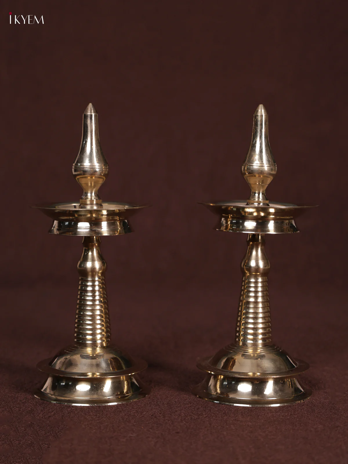 Brass Kerala Diya Set of 2 - 6 Inch - KEA2907 - Image 3