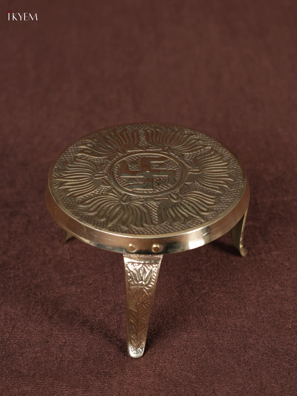 Brass Swastik Mukkali Stool - 4.5x4.5 Inch - KEA2915