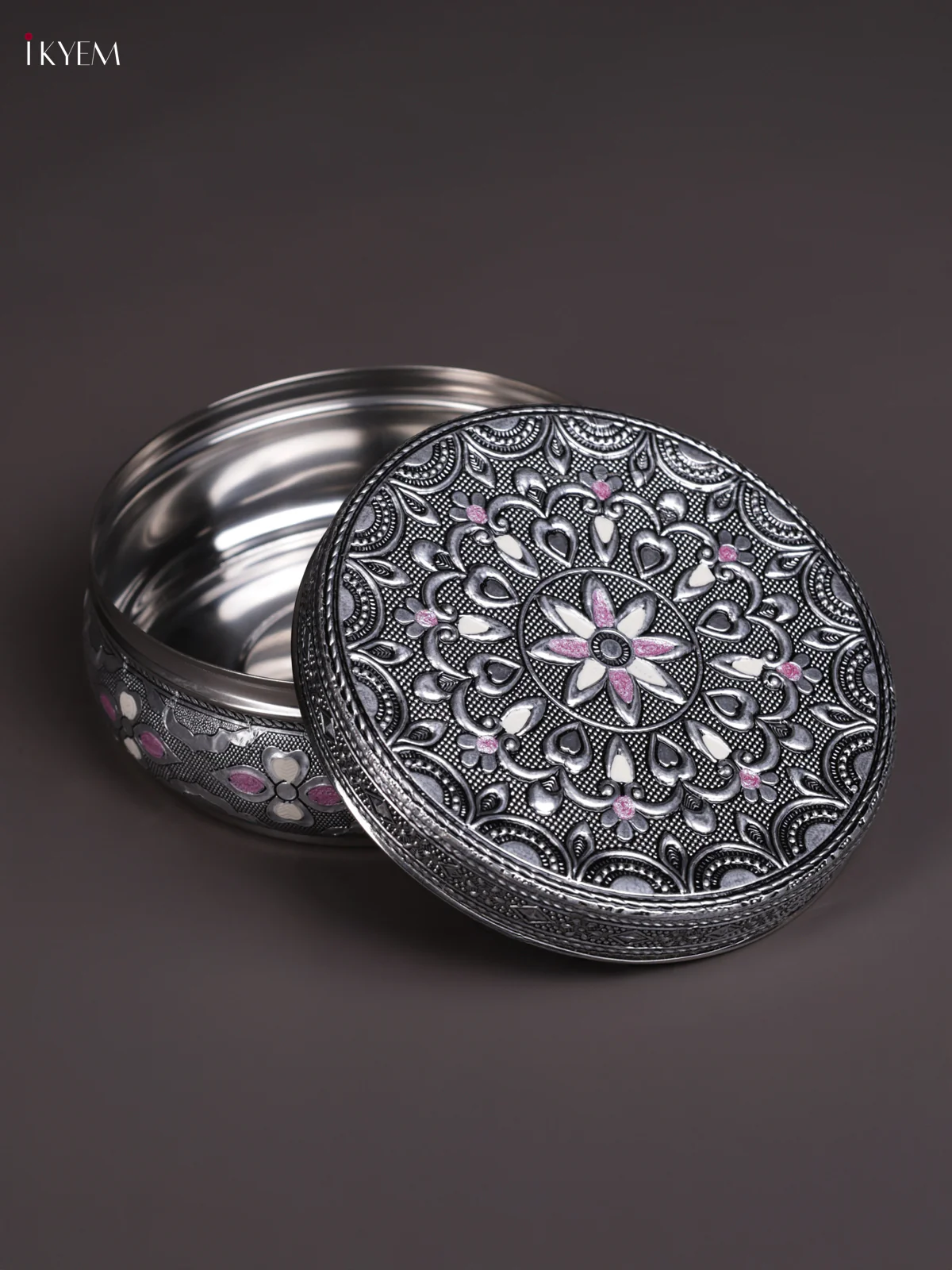 Meenakari Steel Box Flower - Design - (6×6) - KEA3034 - Image 2