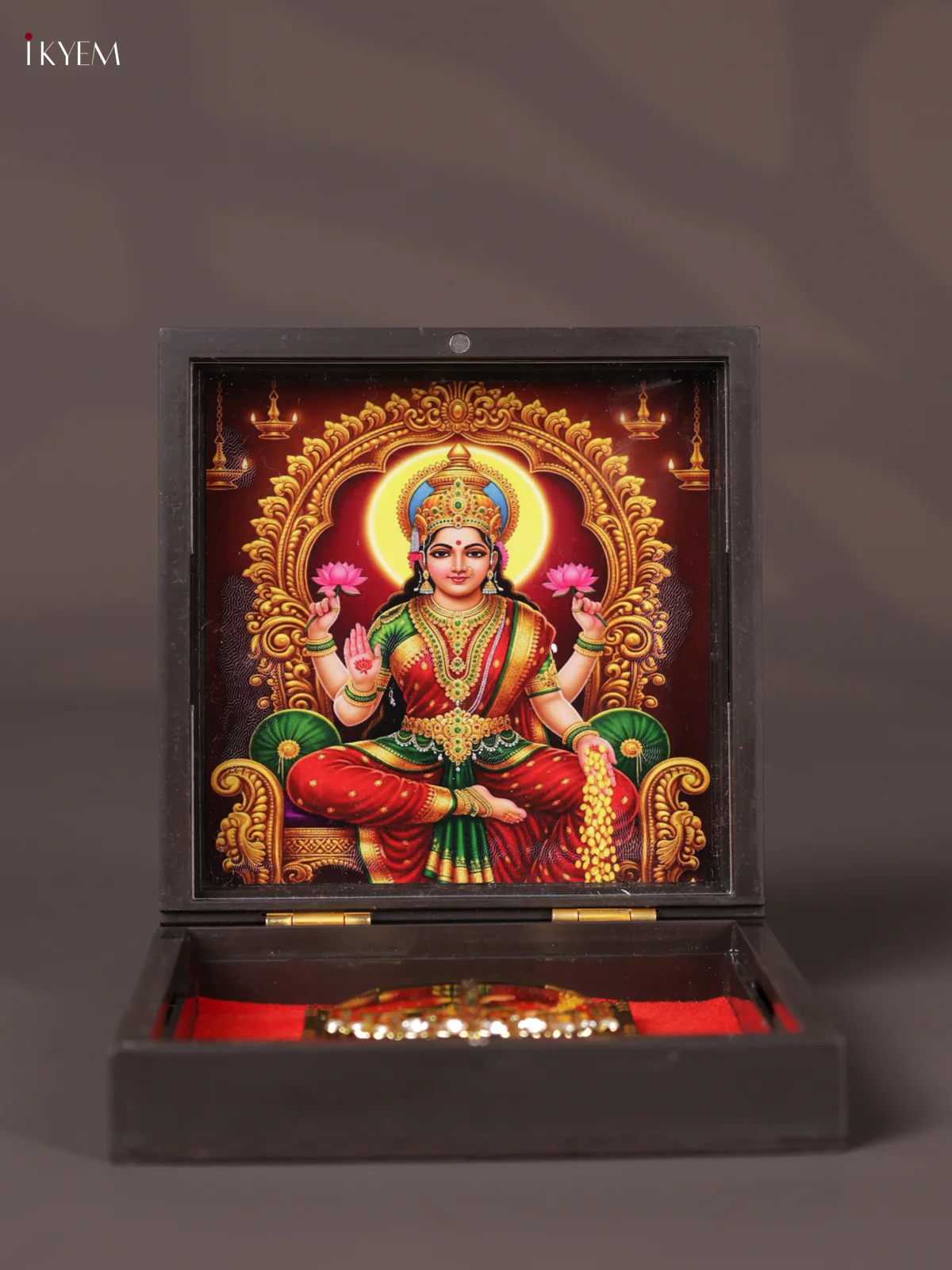 Paduka Box - Lakshmi - KEA3101