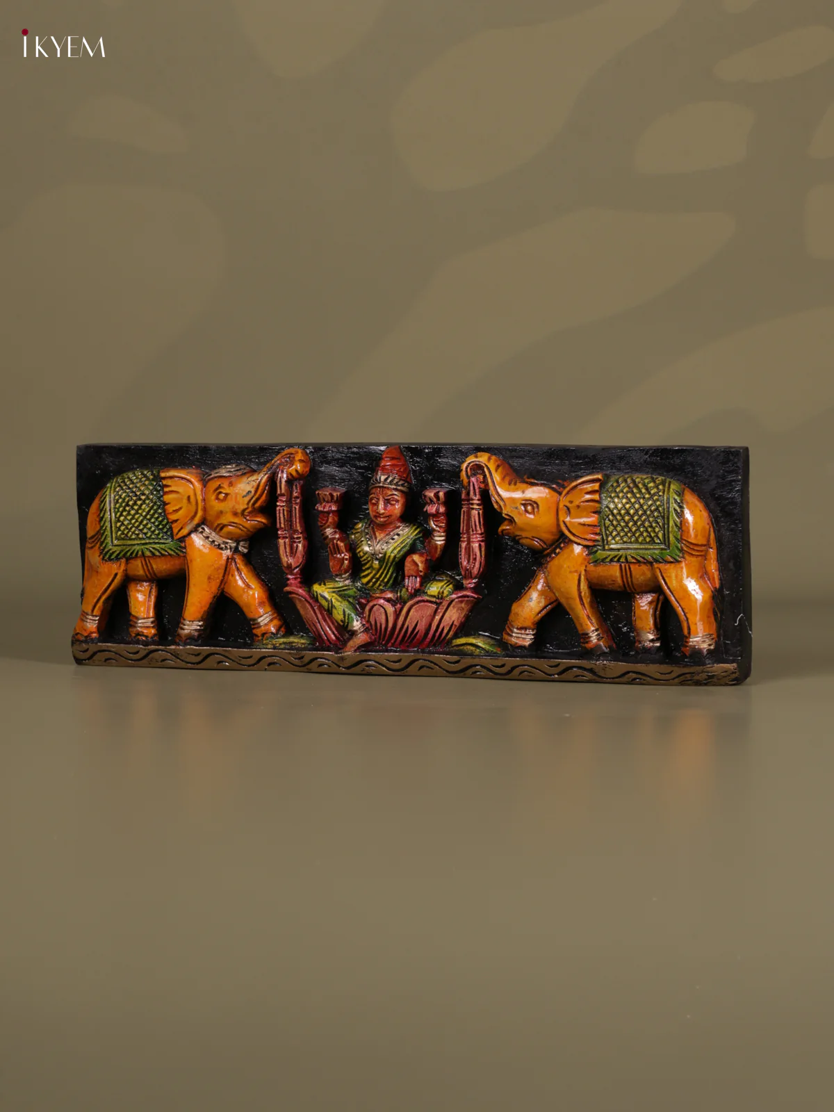 Wooden Gaja Lakshmi Panel - KEB0628 - Image 4