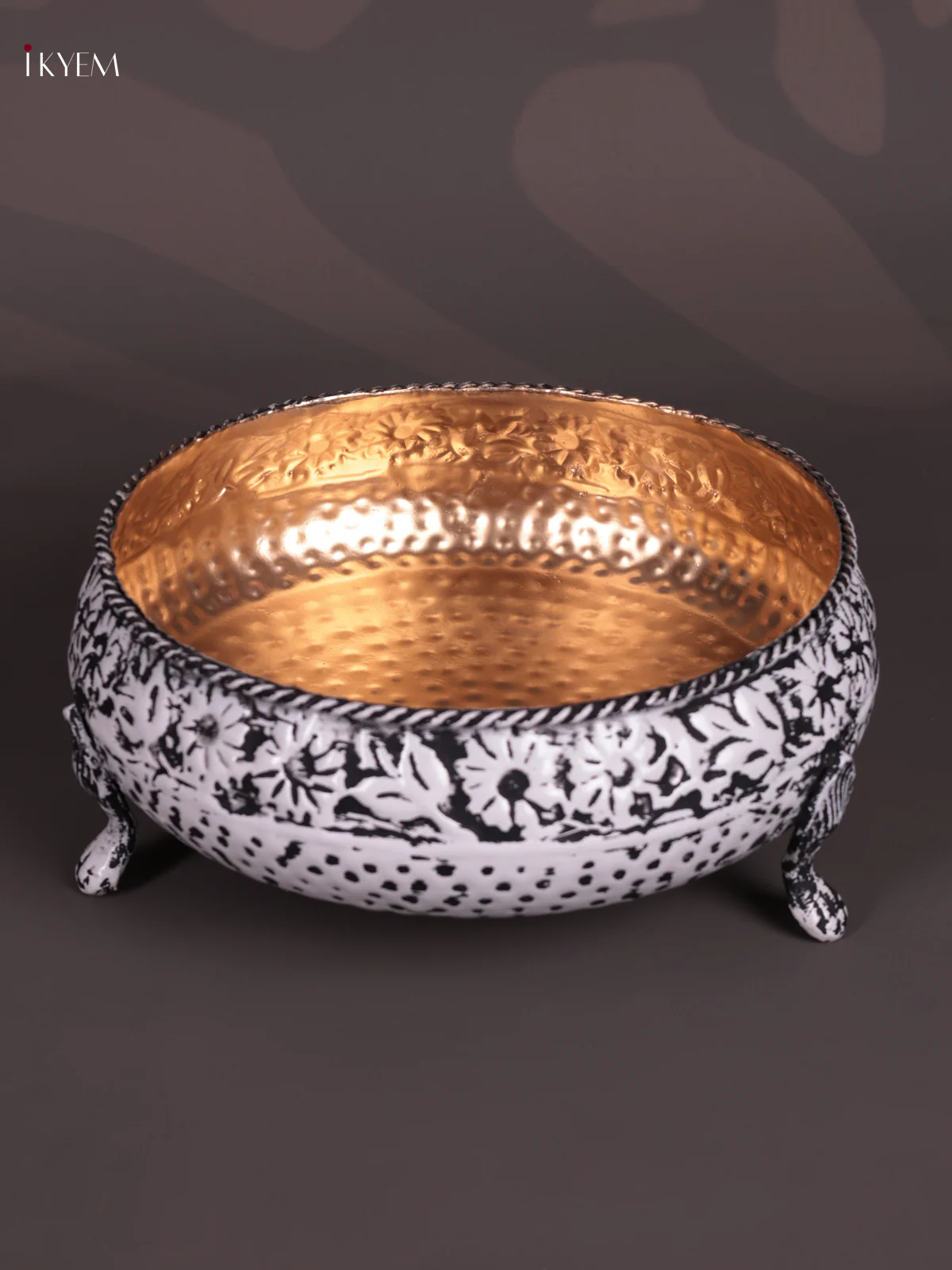 Metal Gold/Gray coating Urli 12*12 - KEB21009 - Image 3
