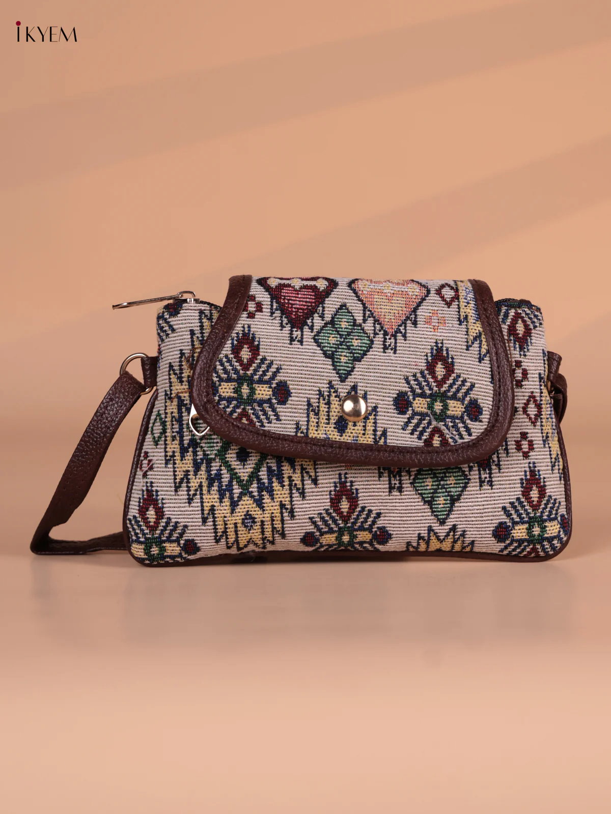 Printed Sling bag - Grey