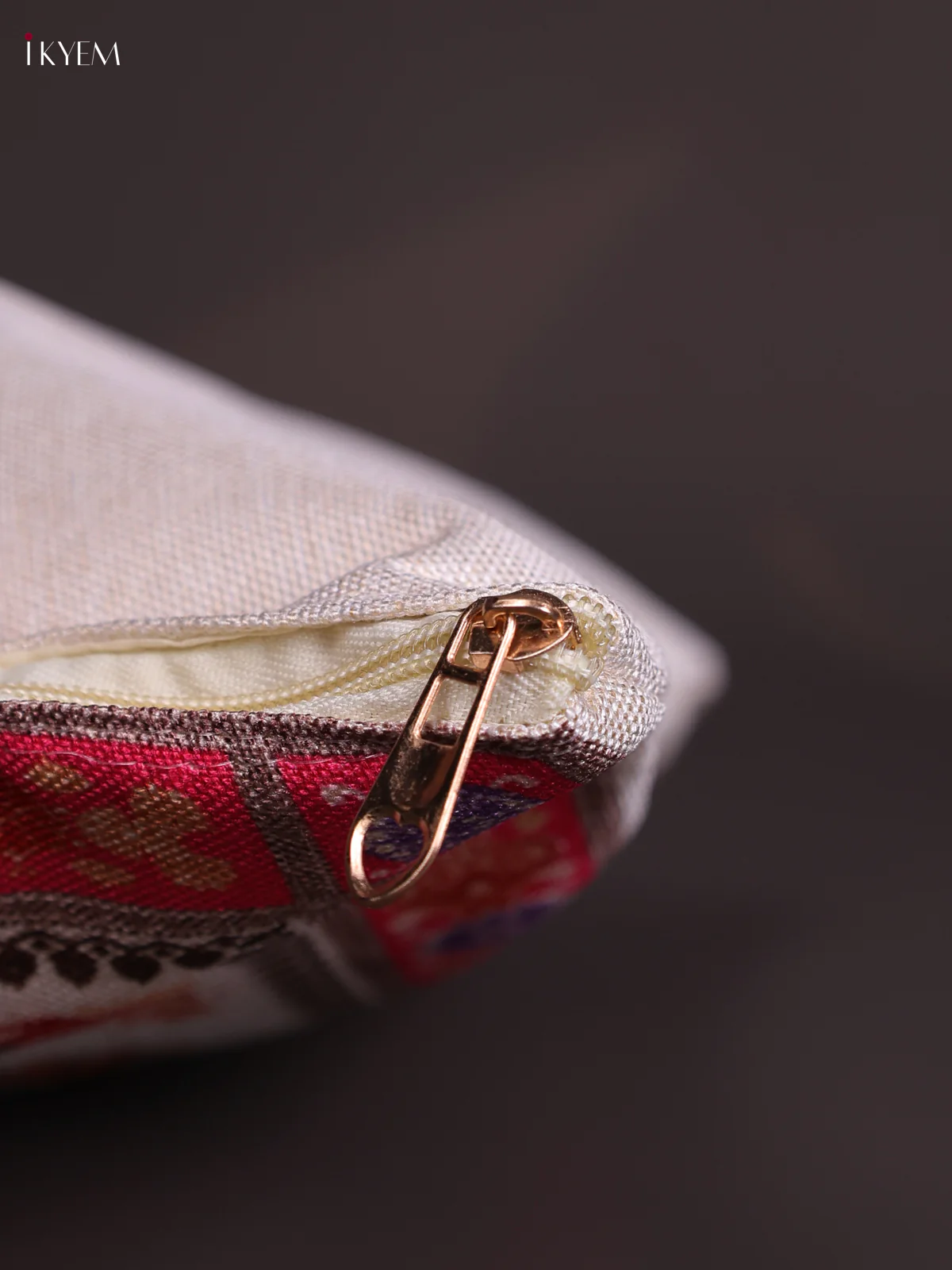 Artistic Mandala Printed Jute Bag - Pink - Image 3