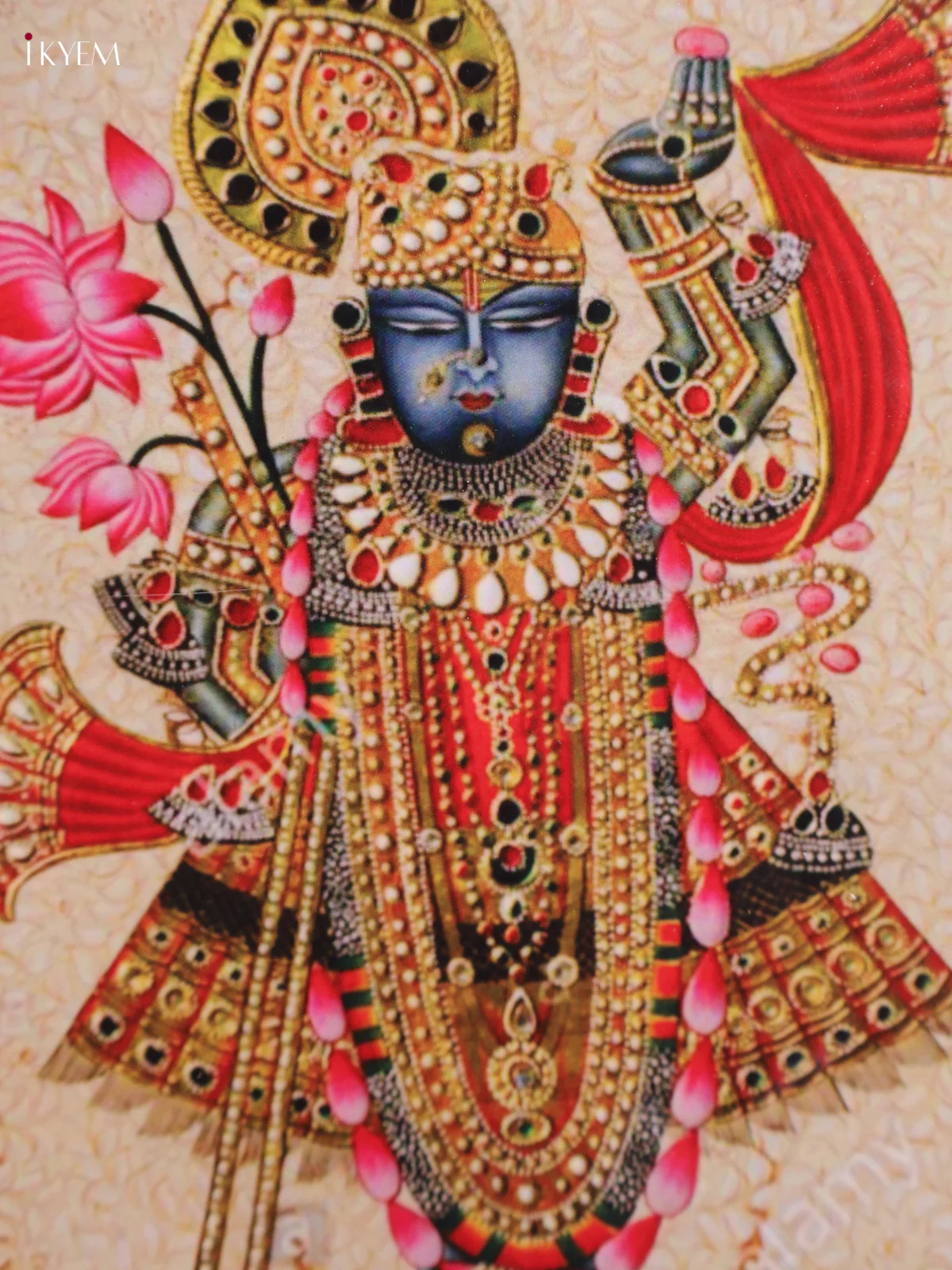 Srinath- Ji - Printed Brass Coated Plate With Hook Cream - 8 inch - Image 2