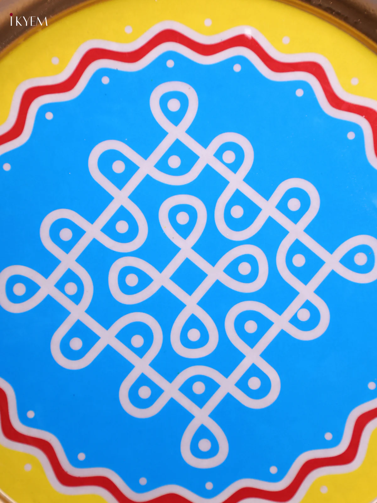 Kolam - Printed Brass Coated Plate With Hook Blue & Yellow - 8 inch - Image 2