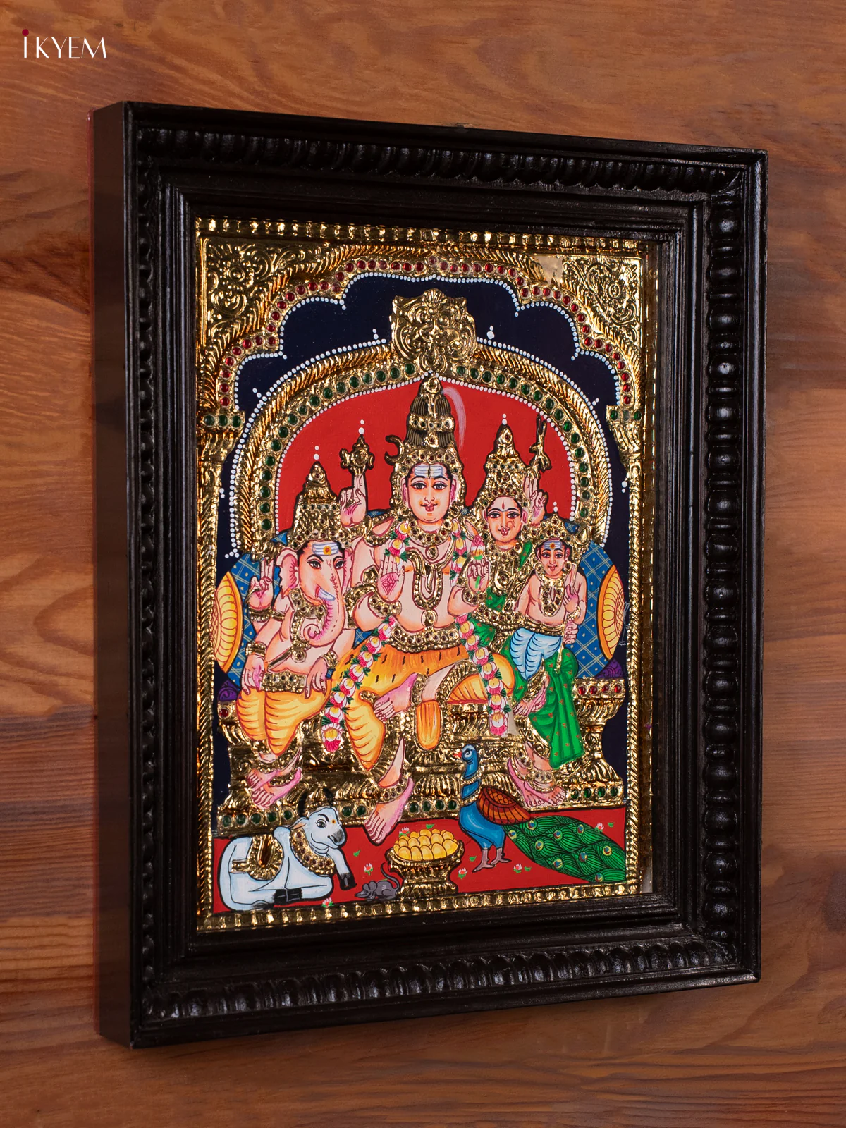 Sivan Family Tanjore Painting (18x15) - KEC14002 - Image 3