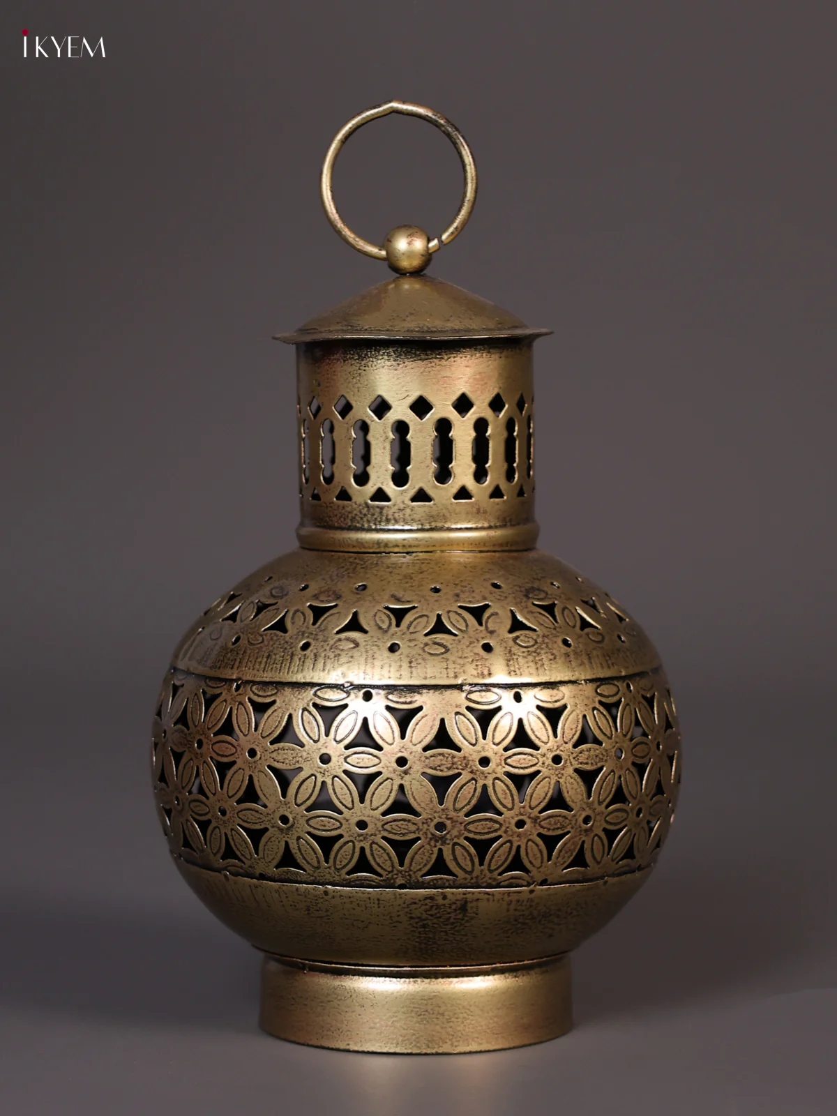 Metal Hanging T-light in Jhaali Pattern - Round-KEE02002