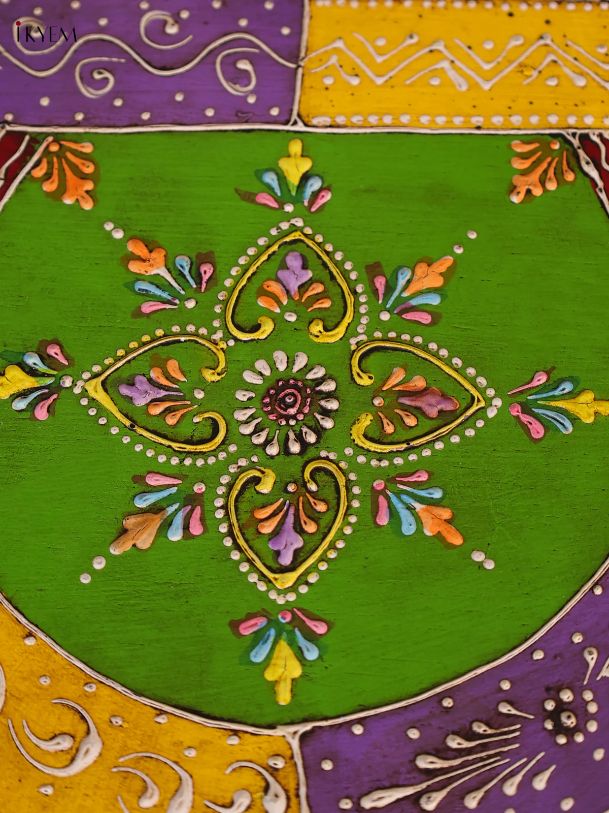 Hand-Painted Wooden Elephant Stool - Green - 8 Inches-KEE07005 - Image 3