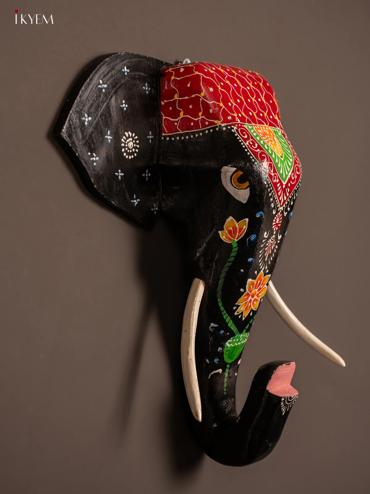 wooden hand painted elephant Head - Black - Image 2