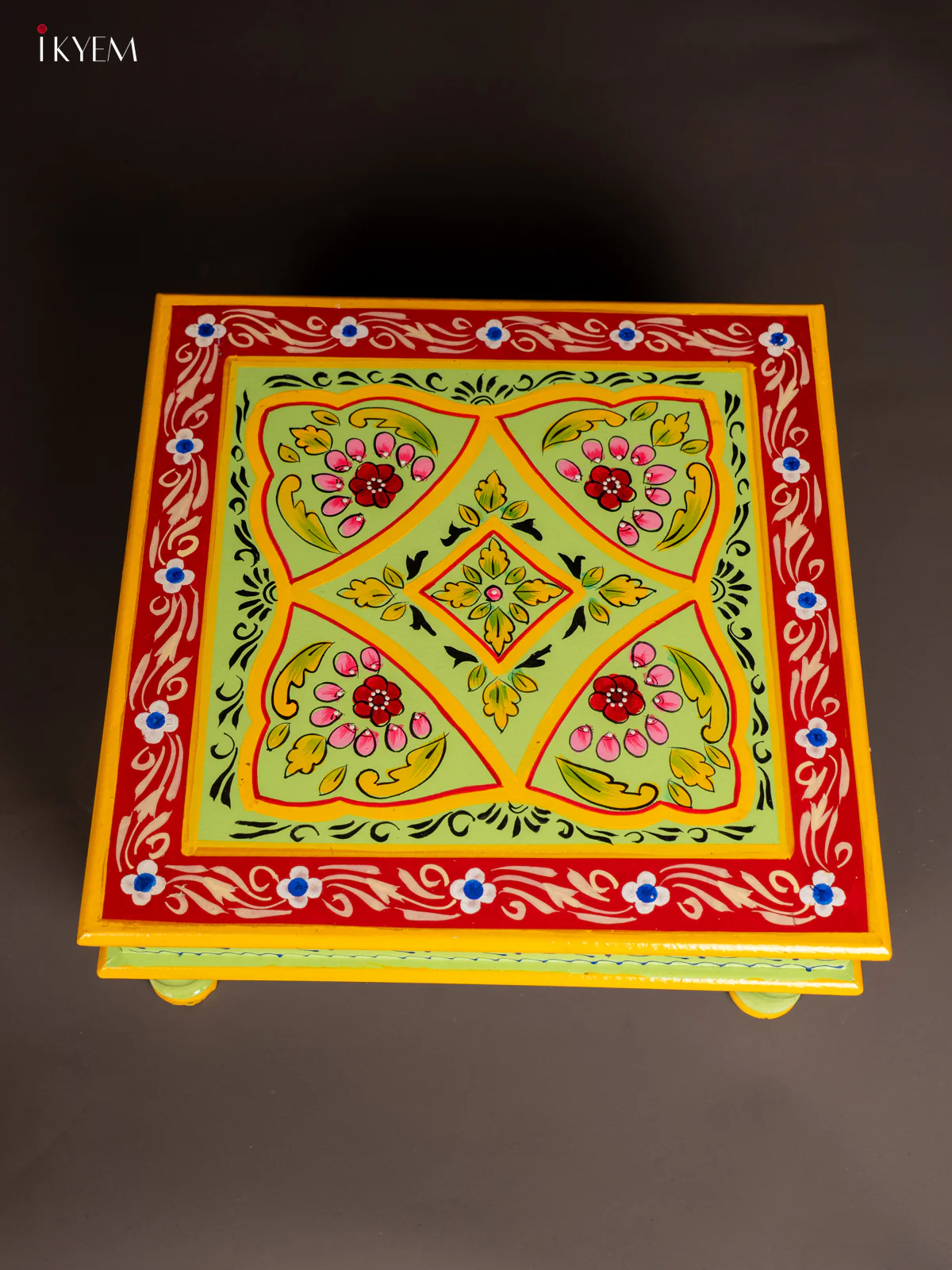 Wooden Hand Painted Manai - Green With Floral- - 15x15 Inches - KF11193