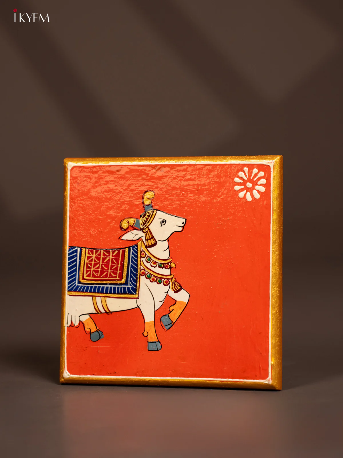Traditional Orange Wooden Manai with Hand-Painted Cow - (6x6) - KF30158 - Image 3
