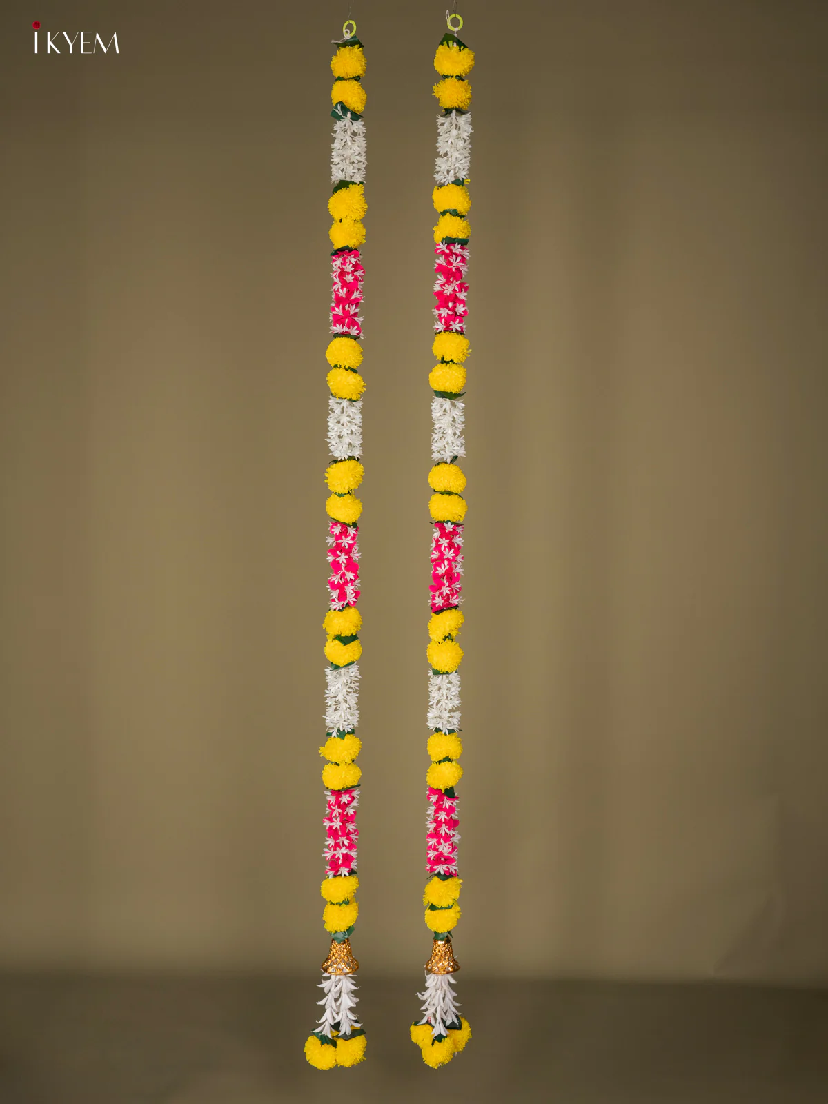 Artificial flowers Toran - dark pink with yellow - 60 Inch - KG04112