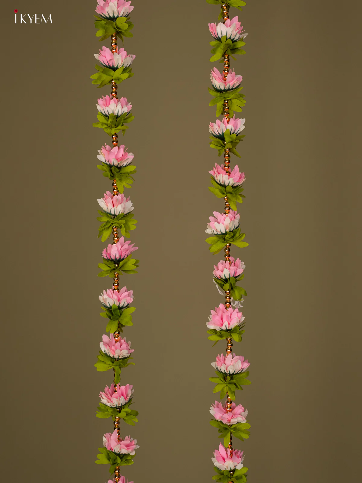 Artificial flowers Toran - White with light pink - 60 Inch - KG04143 - Image 2