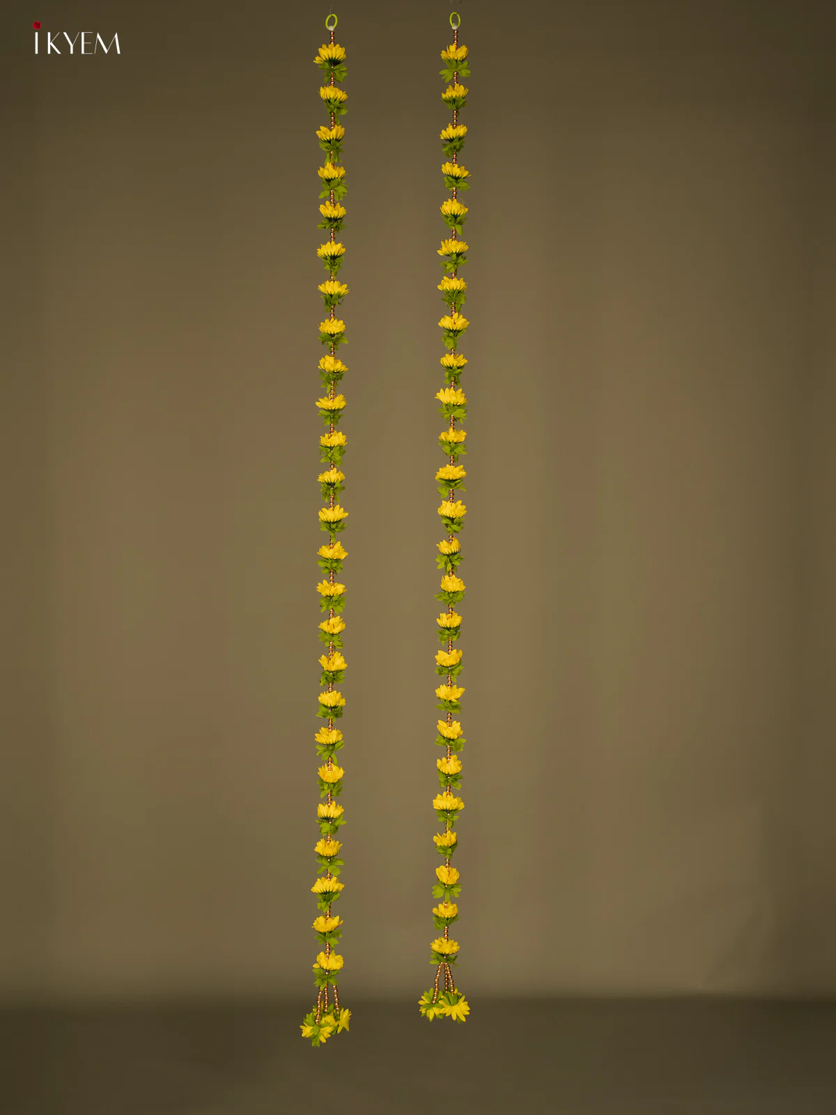 Artificial flowers Toran - green with yellow - 60 Inch - KG04145