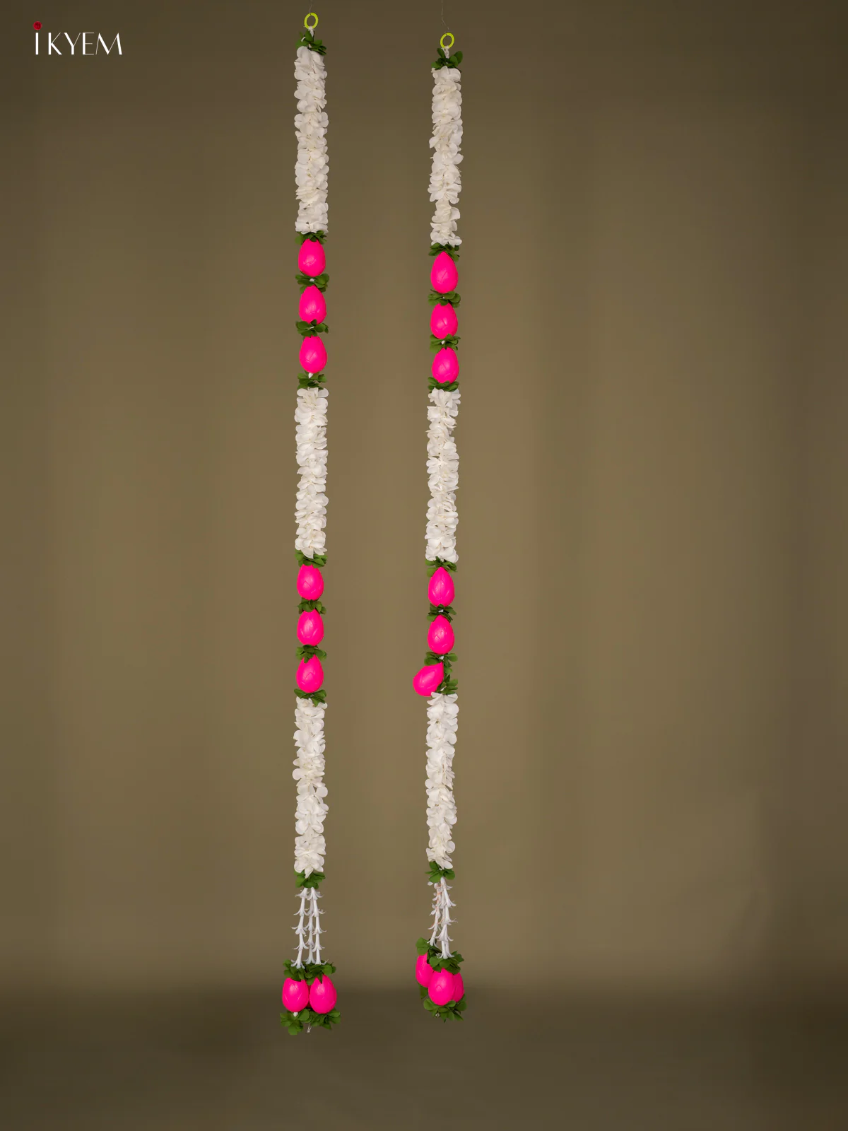 Artificial flowers Toran - white with pink - 58 Inch - KG04160