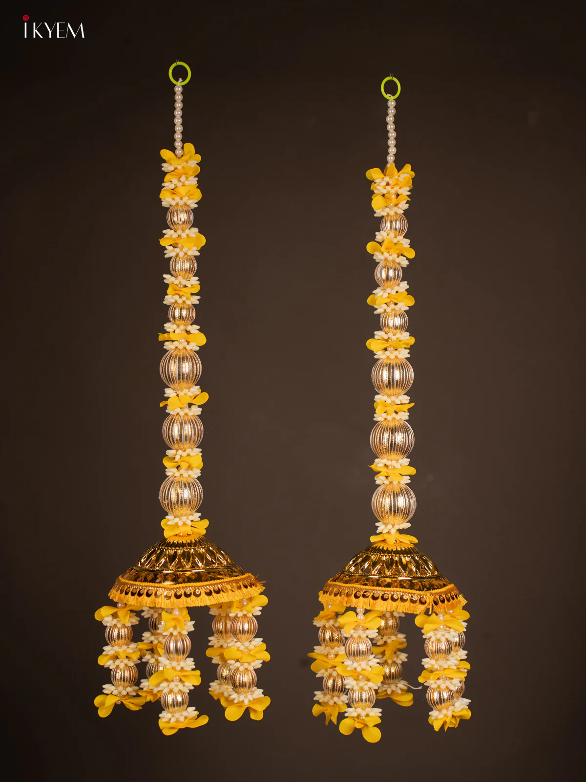 Artificial flowers Toran - gold with yellow - 27 Inch - KG04165