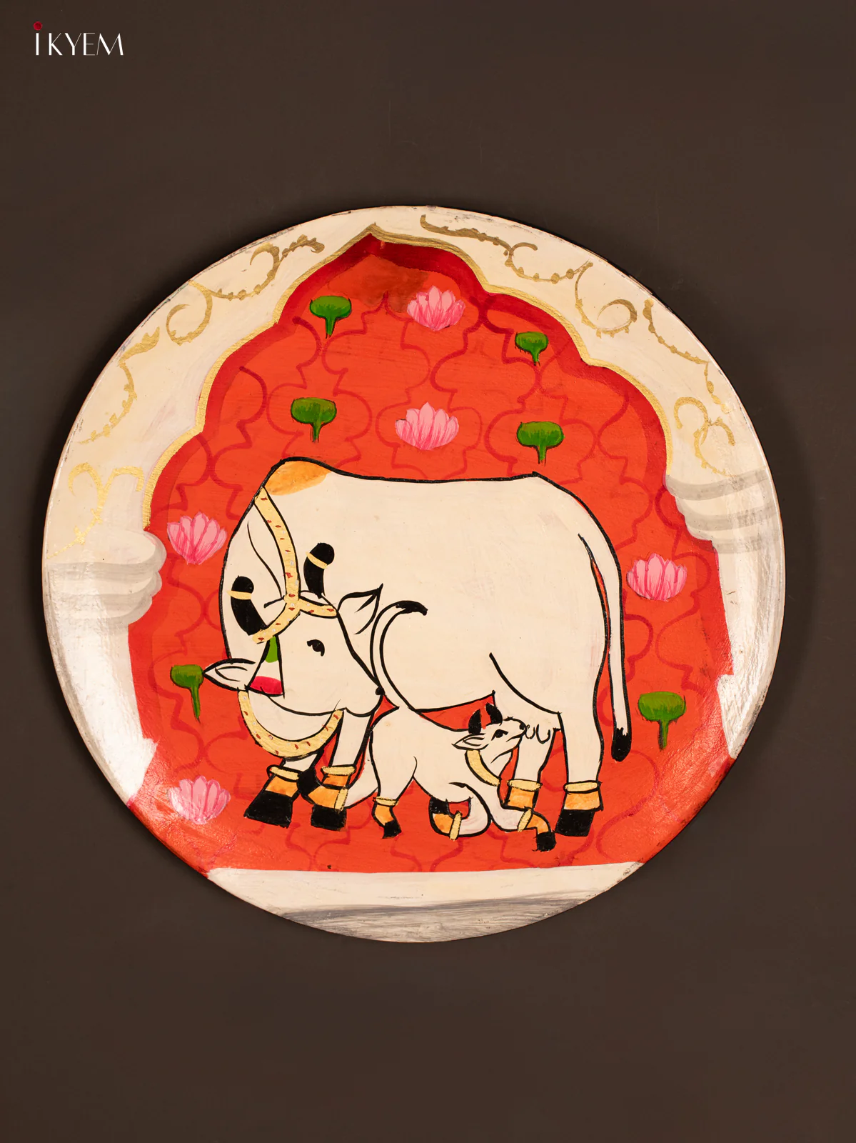 Wooden Hand painted Wall hanging plate - Cow and calf - orange - KG04171