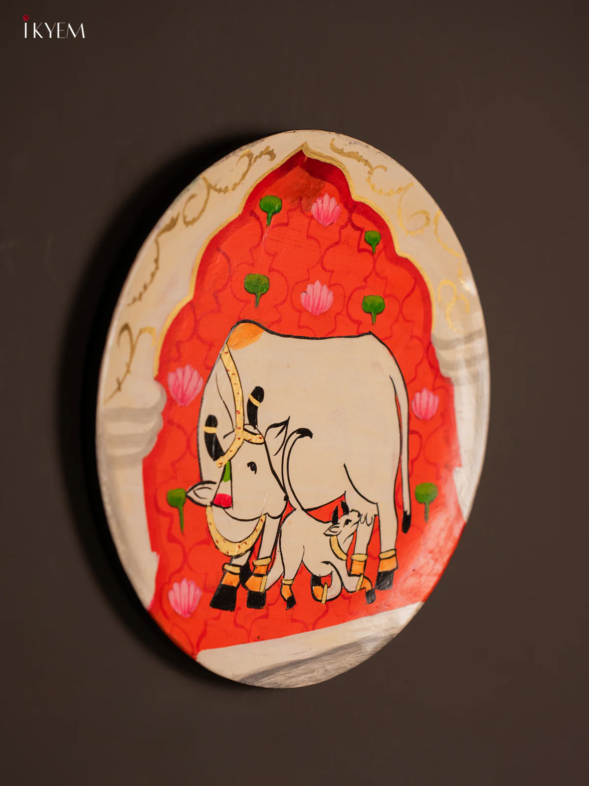 Wooden Hand painted Wall hanging plate - Cow and calf - orange - KG04171 - Image 2