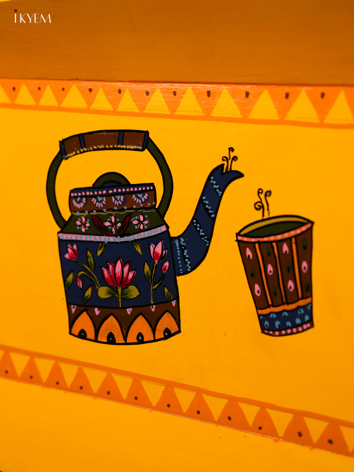Wooden Hand Painted Tray - Kettle -Yellow - KG23112 - Image 3
